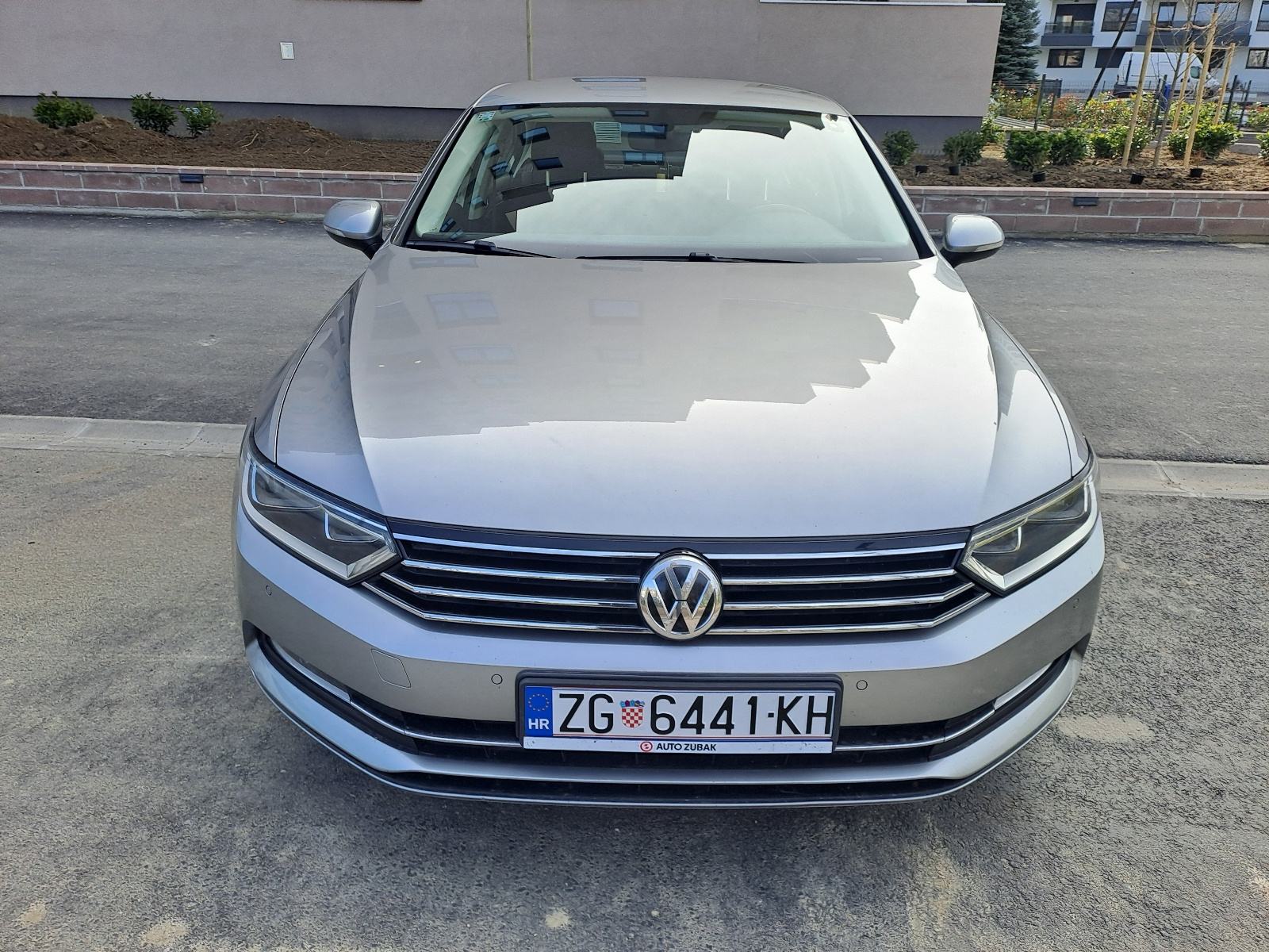 VW Passat 1,6 TDI COMFORTLINE , Prvi vlasnik, fotografija 2
