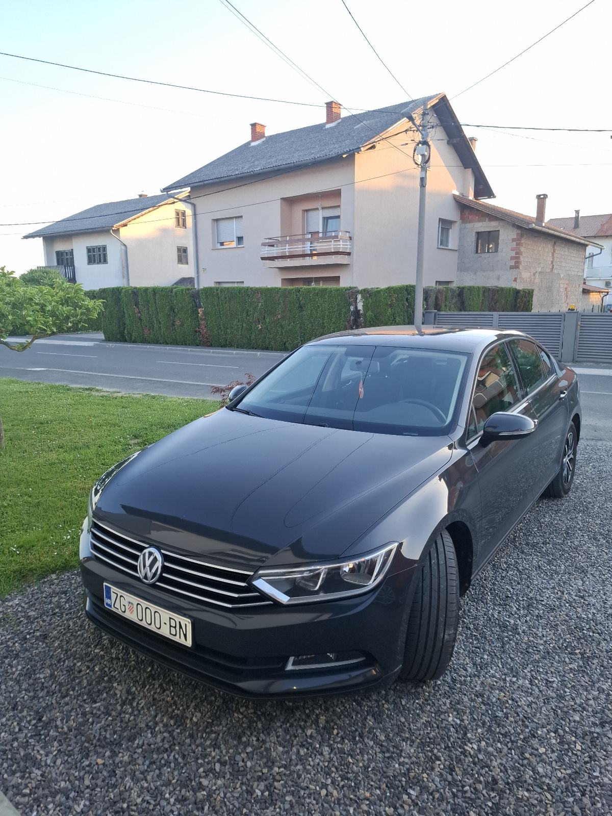 VW Passat 1,6 TDI, pogled izvana - slika 1