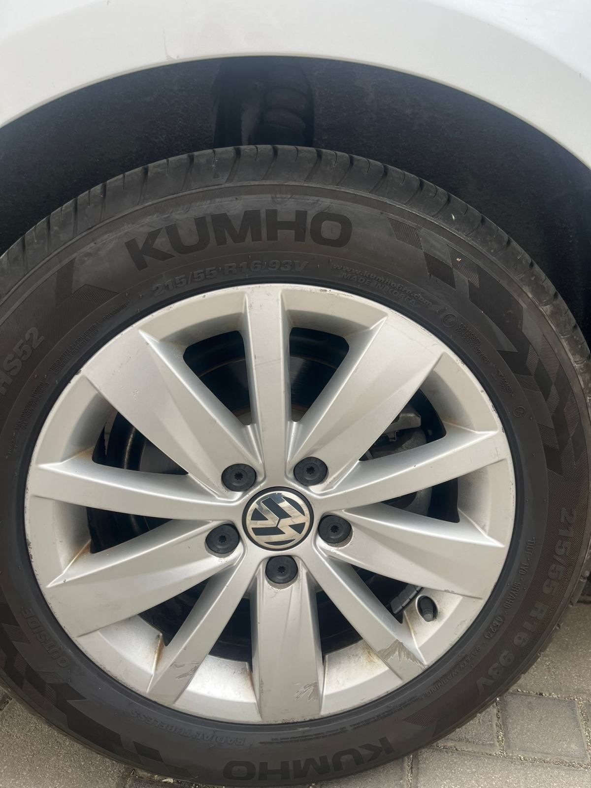 VW Passat 1,6 TDI - AKCIJA-2000 €, fotografija 8