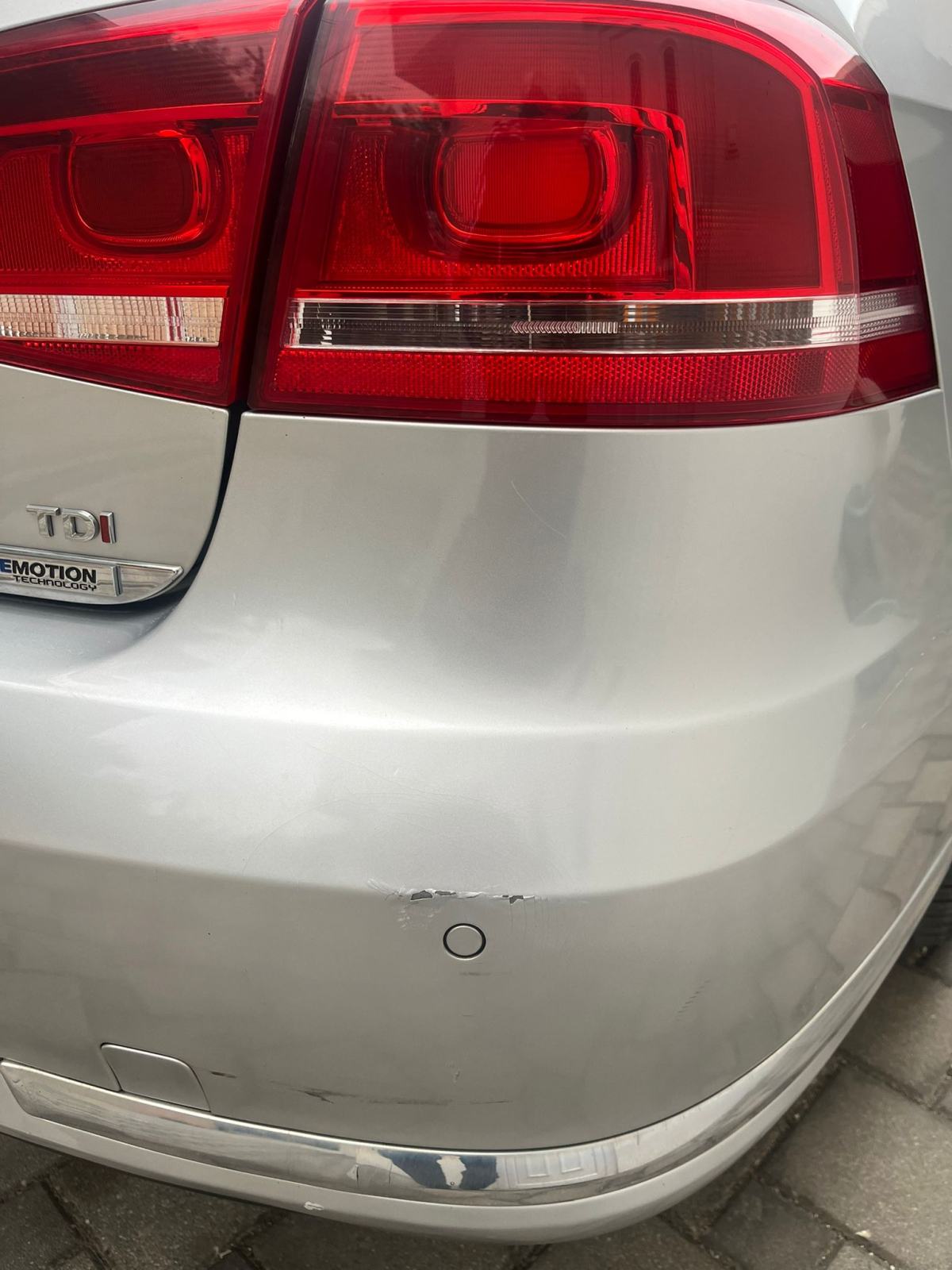 VW Passat 1,6 TDI - AKCIJA-2000 €, fotografija 9