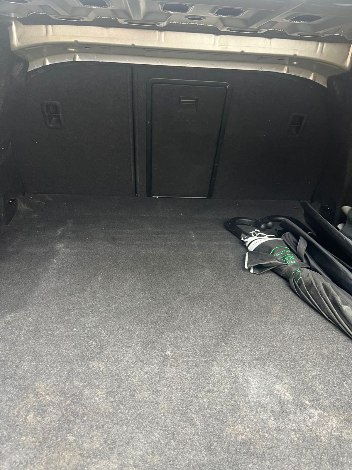 VW Passat 1,6 TDI - AKCIJA-2000 €, fotografija 10