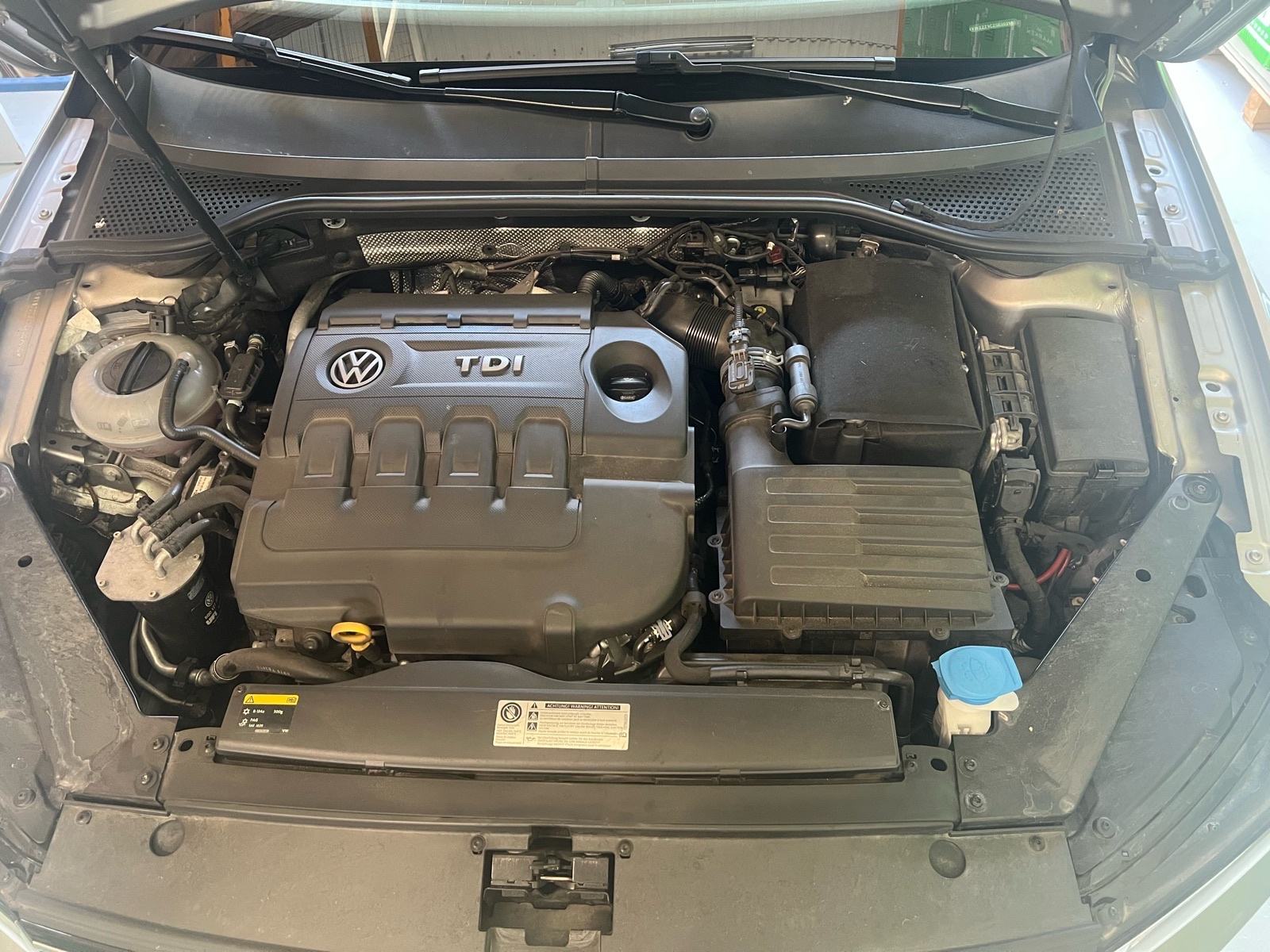 VW Passat 1,6 TDI *REG 11/26* *Puno opreme* *Ljetni + zimski set, fotografija 14