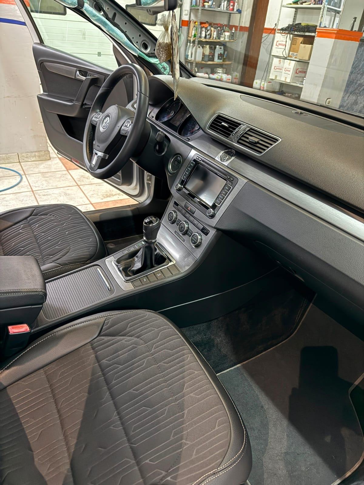 VW Passat 1,6 TDI Highline, broj mobitela 098 173 0153, fotografija 7
