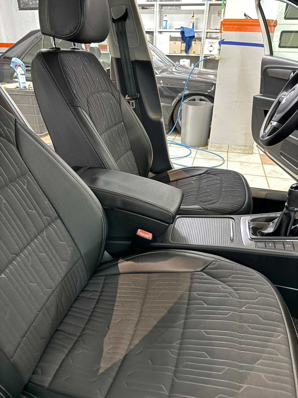 VW Passat 1,6 TDI Highline, broj mobitela 098 173 0153, fotografija 10