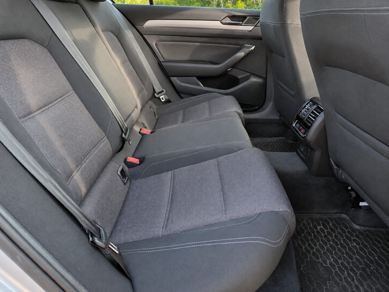 VW Passat 1,6 TDI, fotografija 14