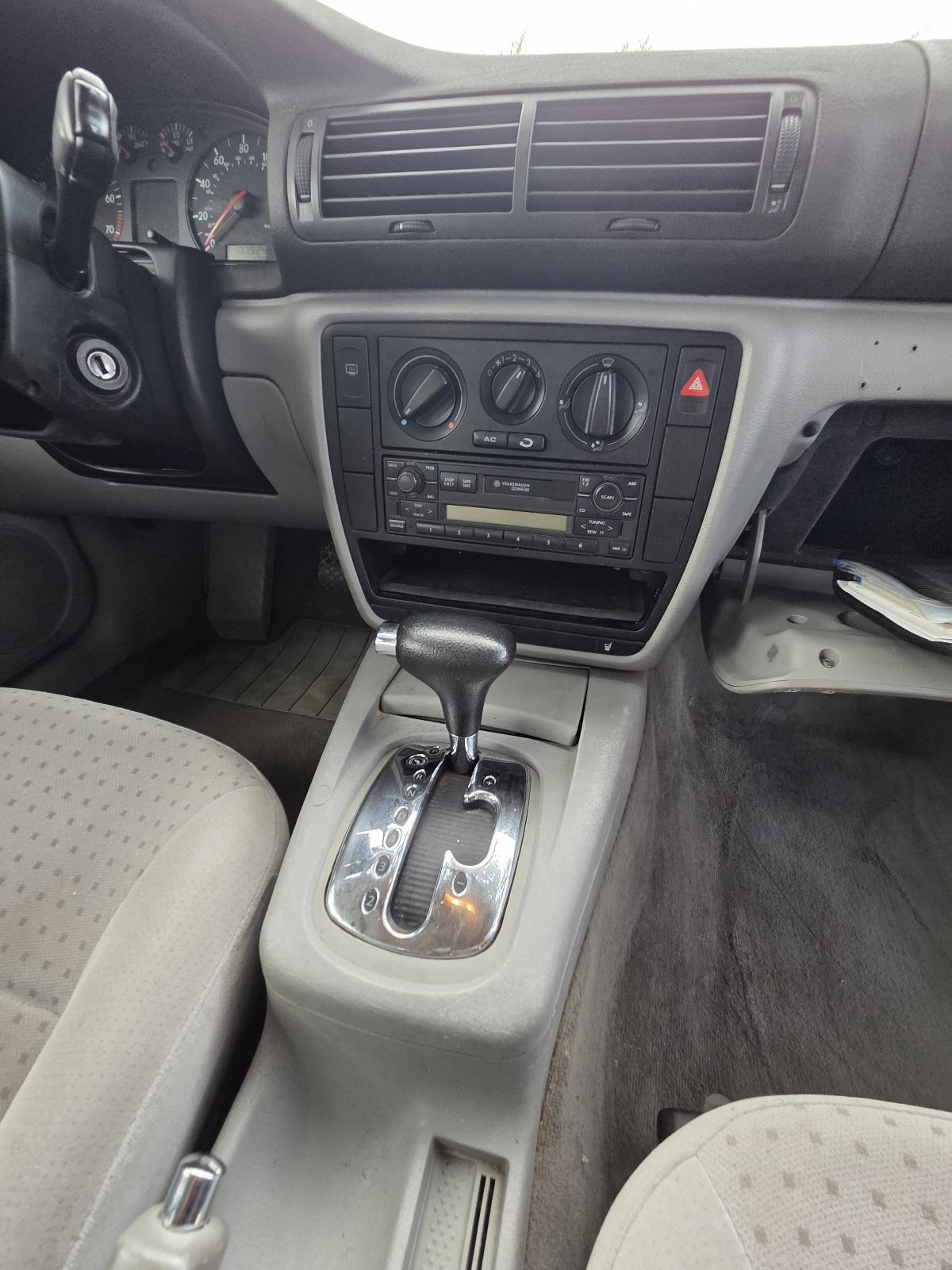 VW Passat 1,8 automatik, fotografija 2