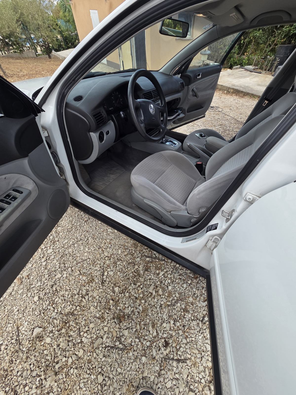VW Passat 1,8 automatik, fotografija 8