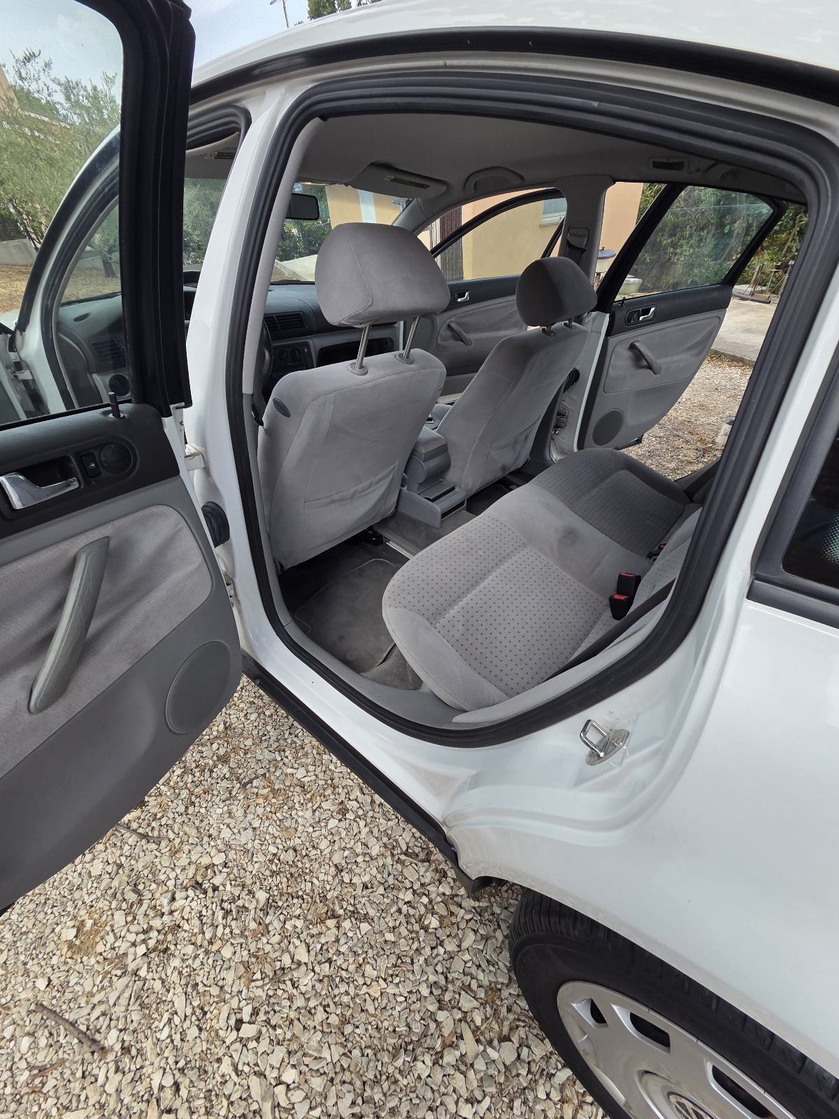 VW Passat 1,8 automatik, fotografija 9