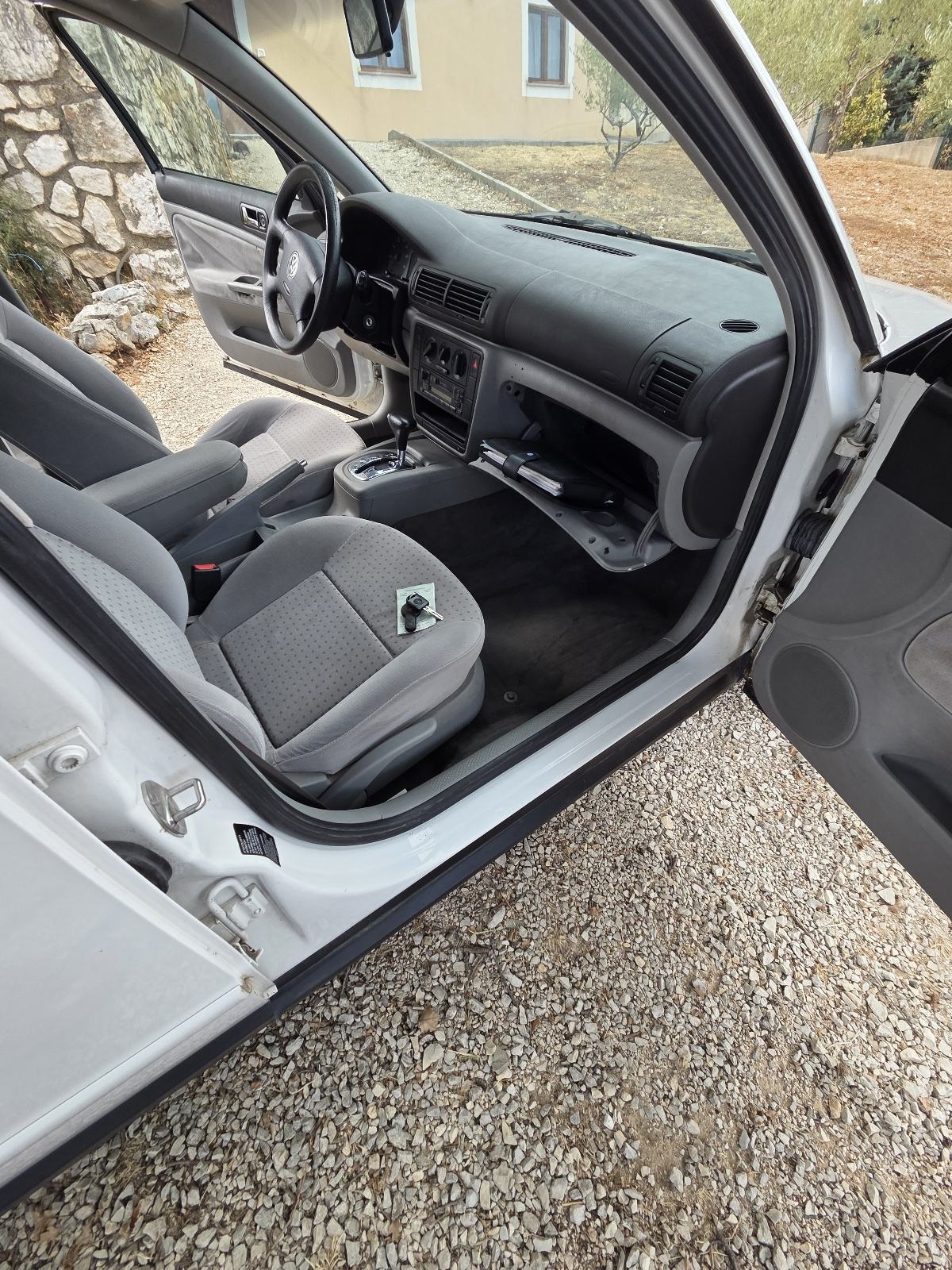 VW Passat 1,8 automatik, fotografija 12