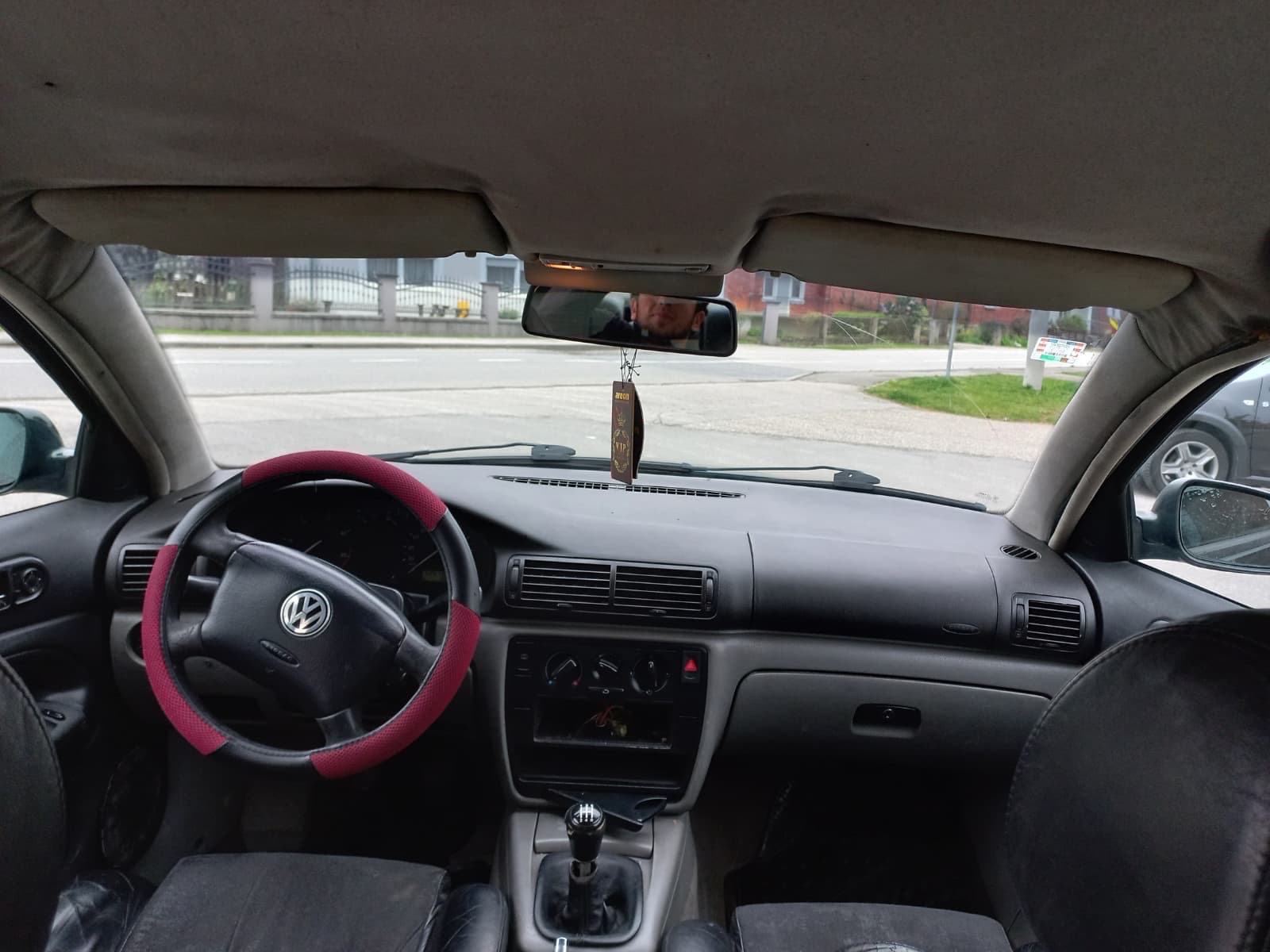 VW Passat 1,9 TDI AUTO PALI VOZI SAMO 650 EURA, fotografija 7