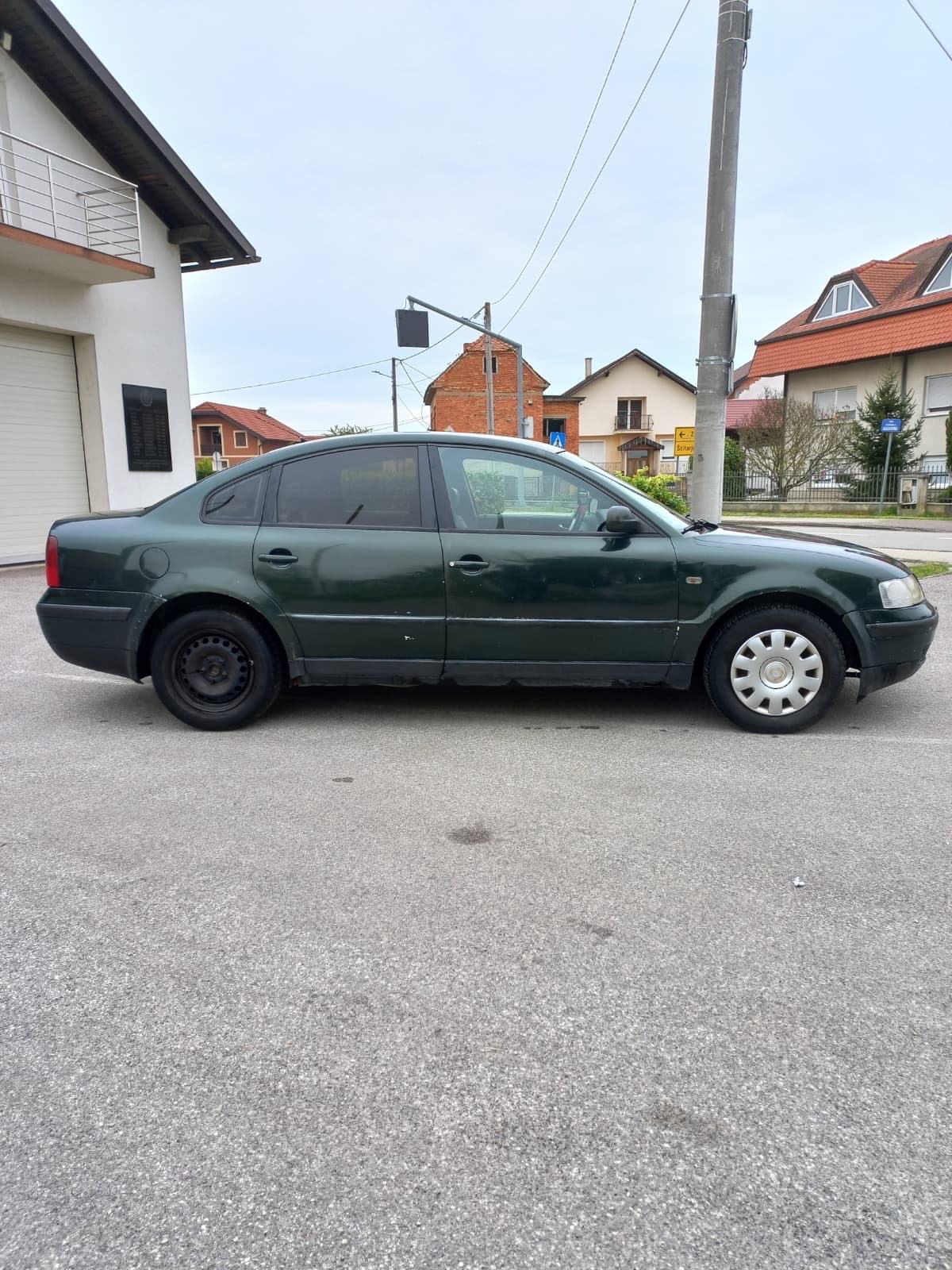 VW Passat 1,9 TDI AUTO PALI VOZI SAMO 650 EURA, fotografija 14