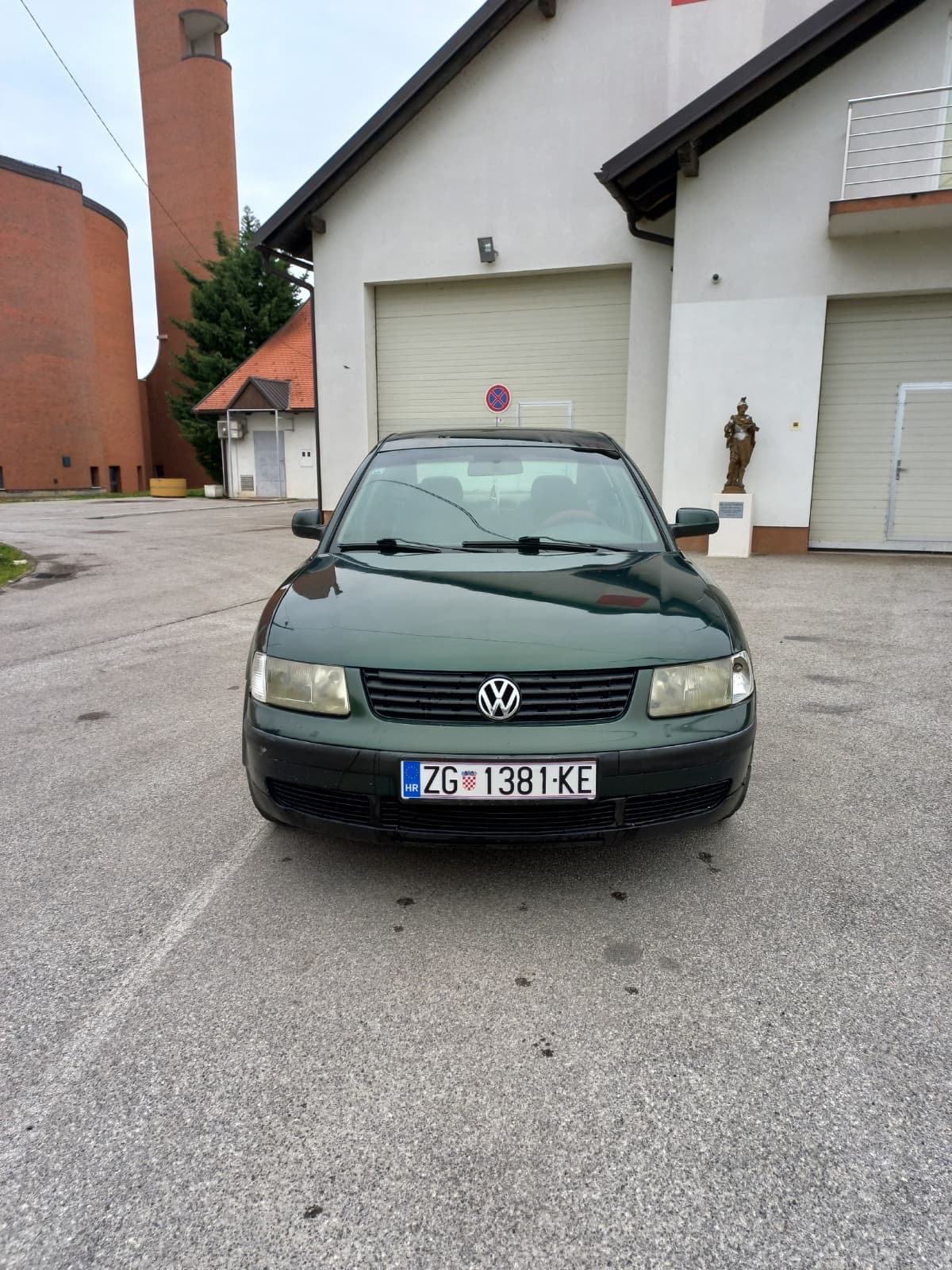 VW Passat 1,9 TDI AUTO PALI VOZI SAMO 650 EURA, fotografija 20