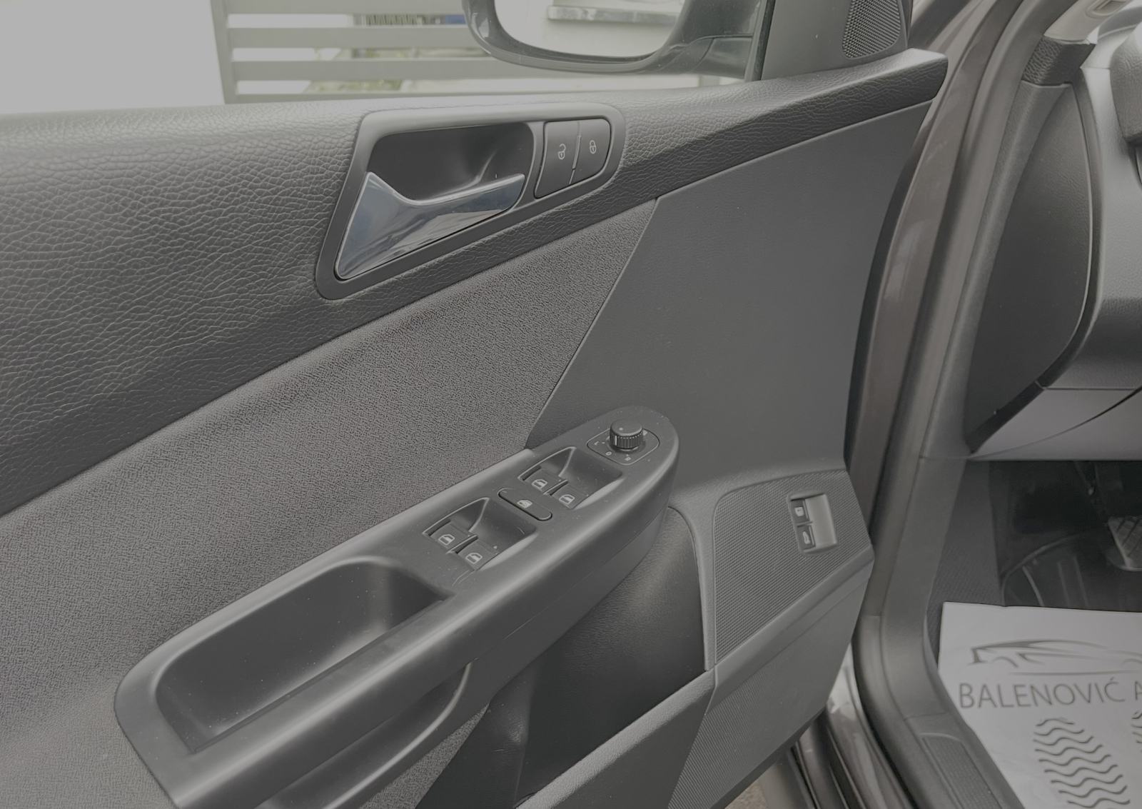 VW PASSAT 1,9 TDI •• KAO NOVI, KUPLJEN U HRVATSKOJ, DIGITALNA KLIMA ••, fotografija 12