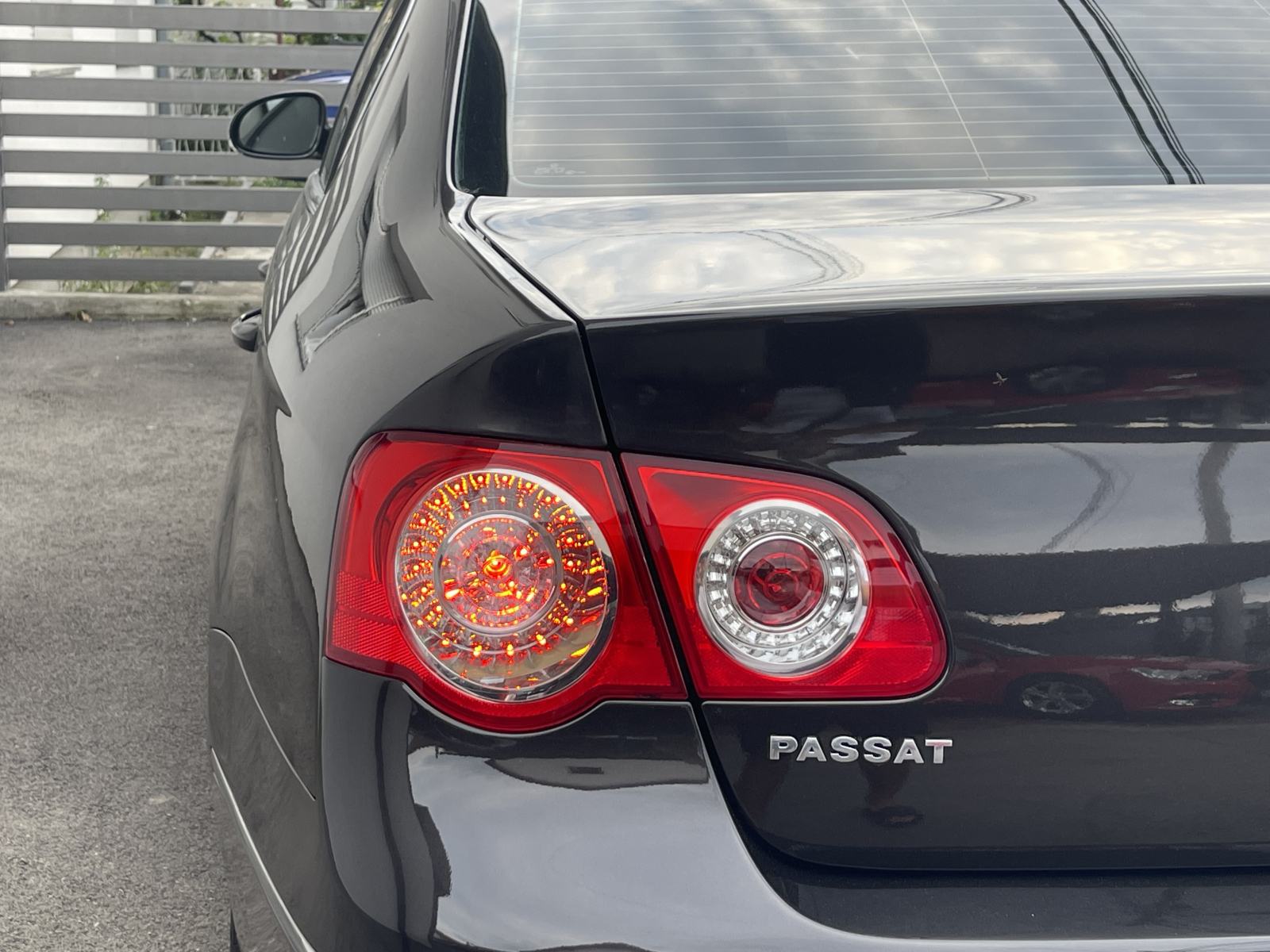 VW PASSAT 1,9 TDI •• KAO NOVI, KUPLJEN U HRVATSKOJ, DIGITALNA KLIMA ••, fotografija 9