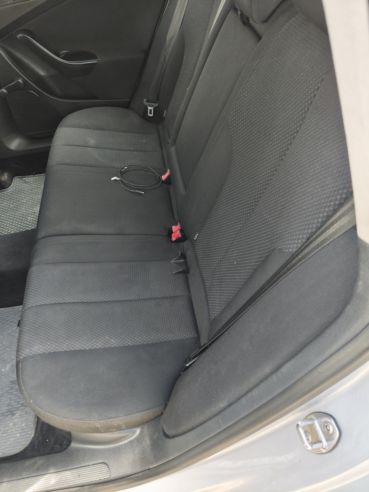 VW Passat 1.9 TDI reg. do 02/27, fotografija 8