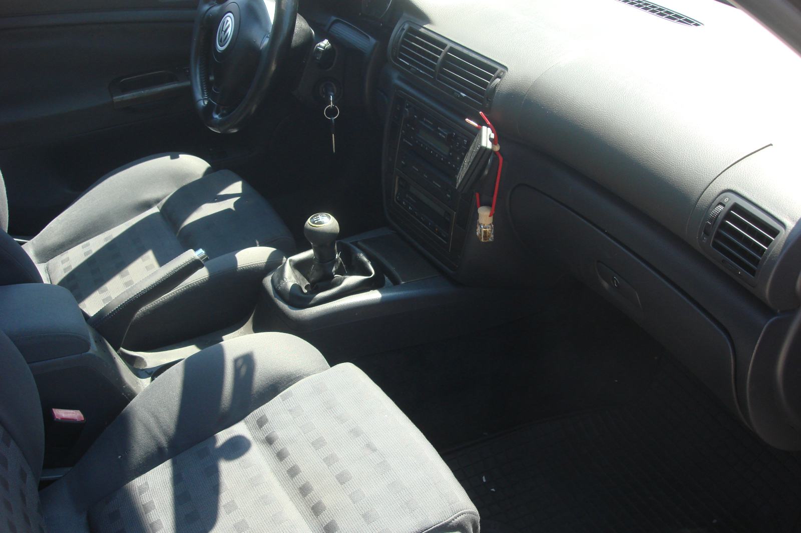 VW PASSAT 1,9 TDI****REGISTRIRAN*****FULL OPREMA******POVOLJNO********, fotografija 11
