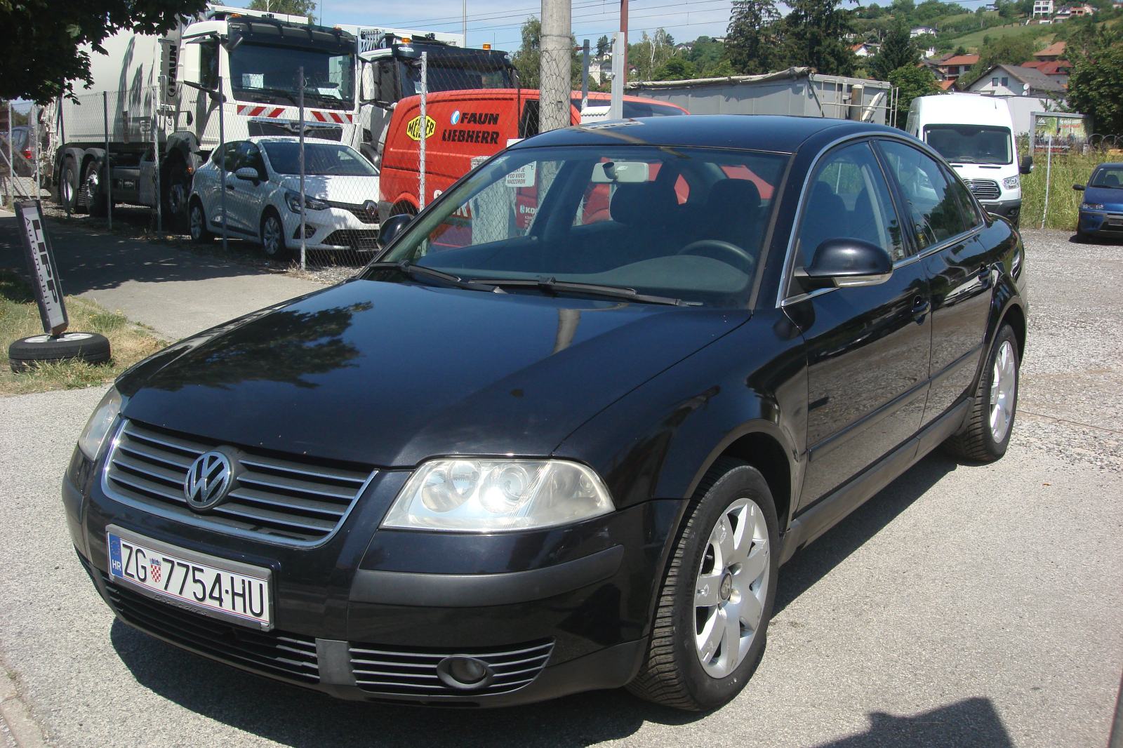 VW PASSAT 1,9 TDI****REGISTRIRAN*****FULL OPREMA******POVOLJNO********, fotografija 3