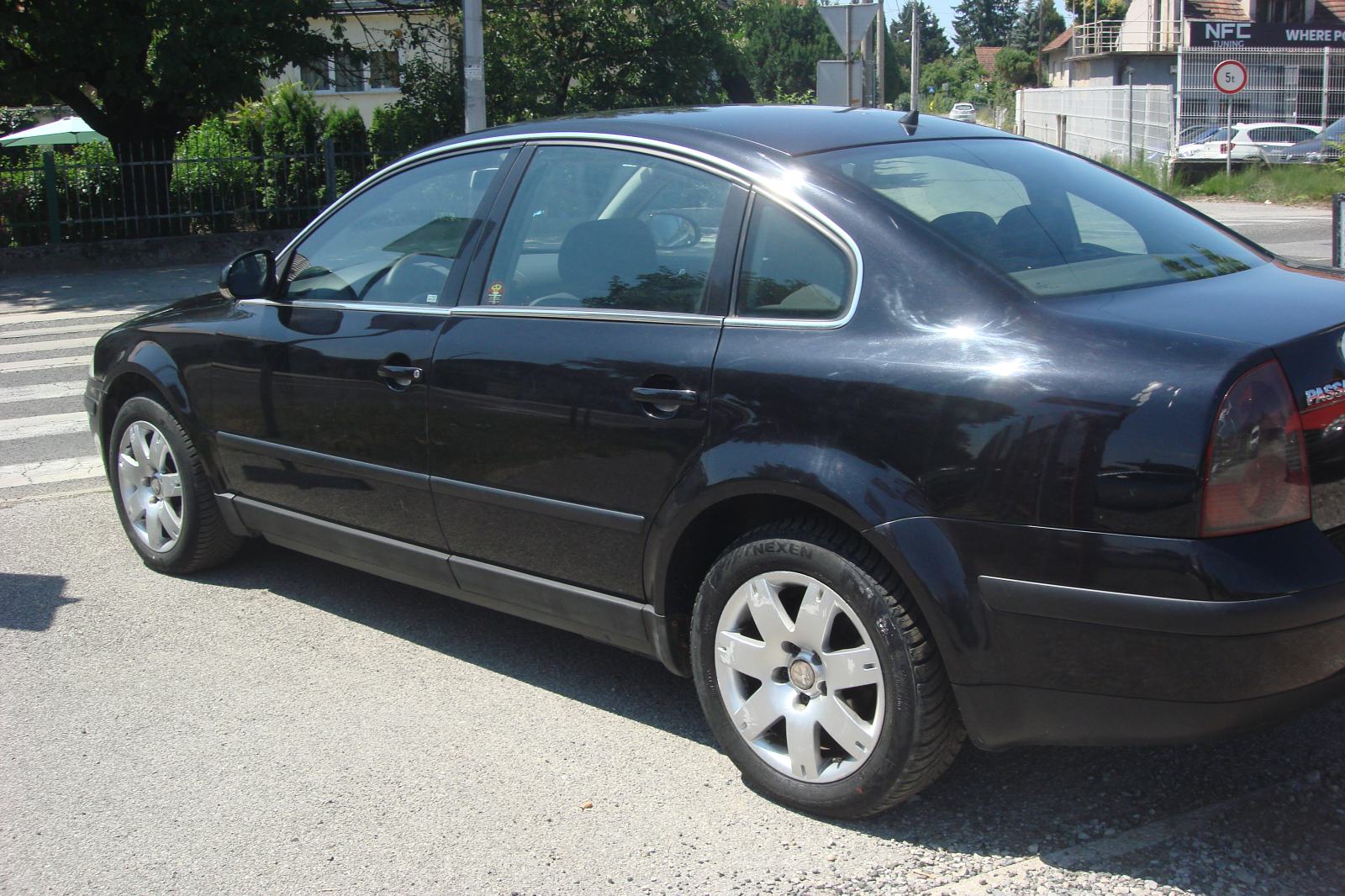 VW PASSAT 1,9 TDI****REGISTRIRAN*****FULL OPREMA******POVOLJNO********, fotografija 2