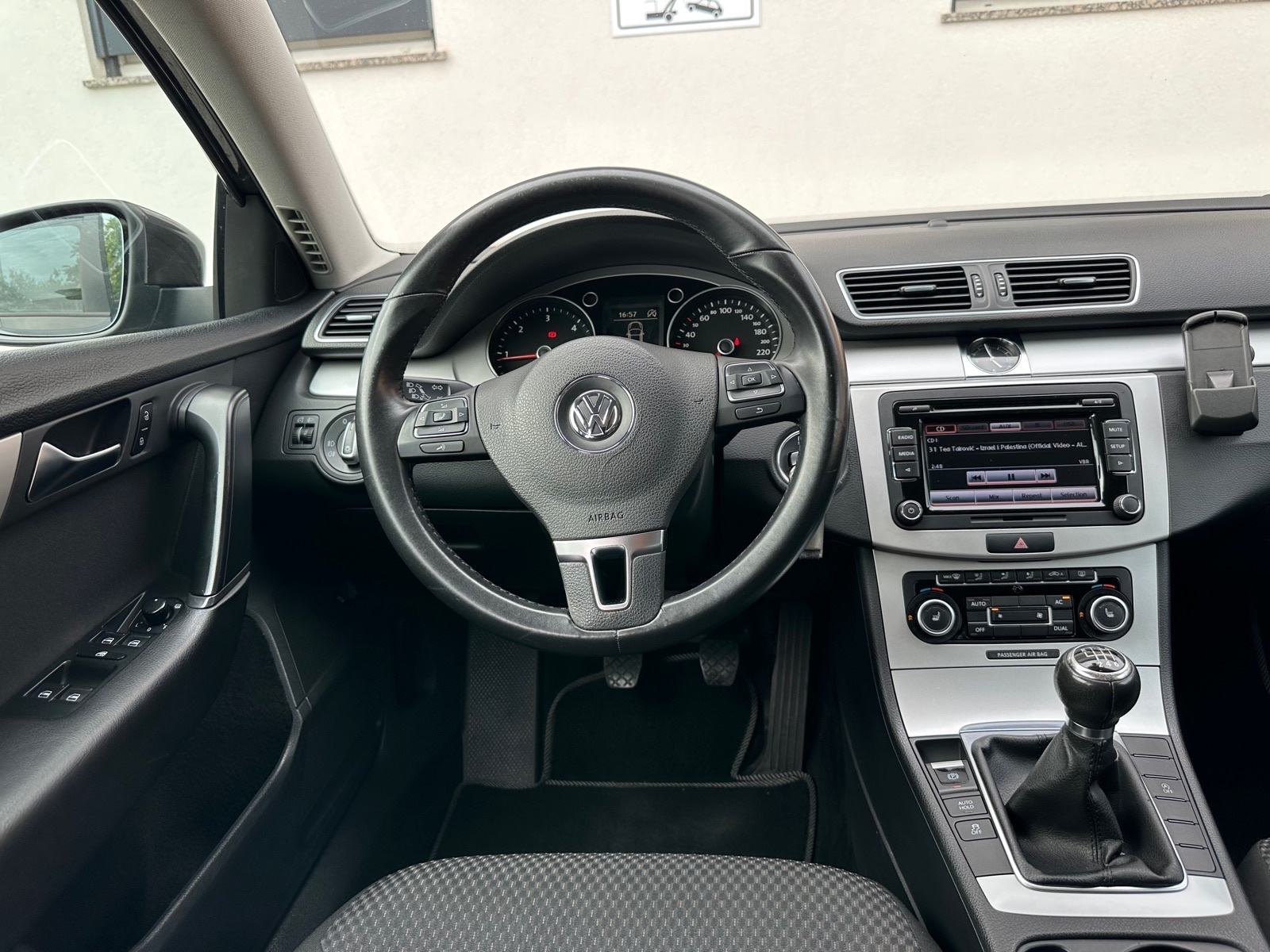 VW PASSAT 2.0 TDI,103 KW,SERVISNA,NAVI,TEMP,REG 1 GOD… 11.000€, fotografija 10