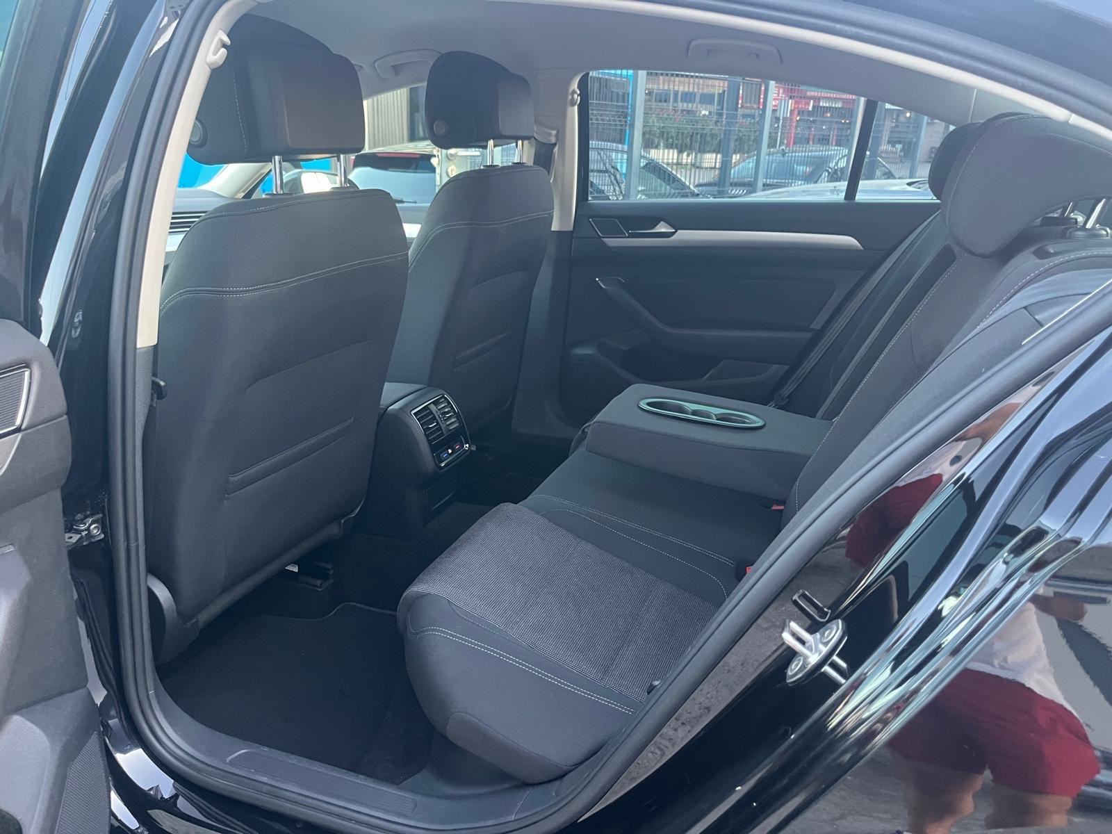 VW Passat 2,0 TDI 150 KS DSG Automatik ComfortLine 1VL Nije uvoz Jam1G, fotografija 14