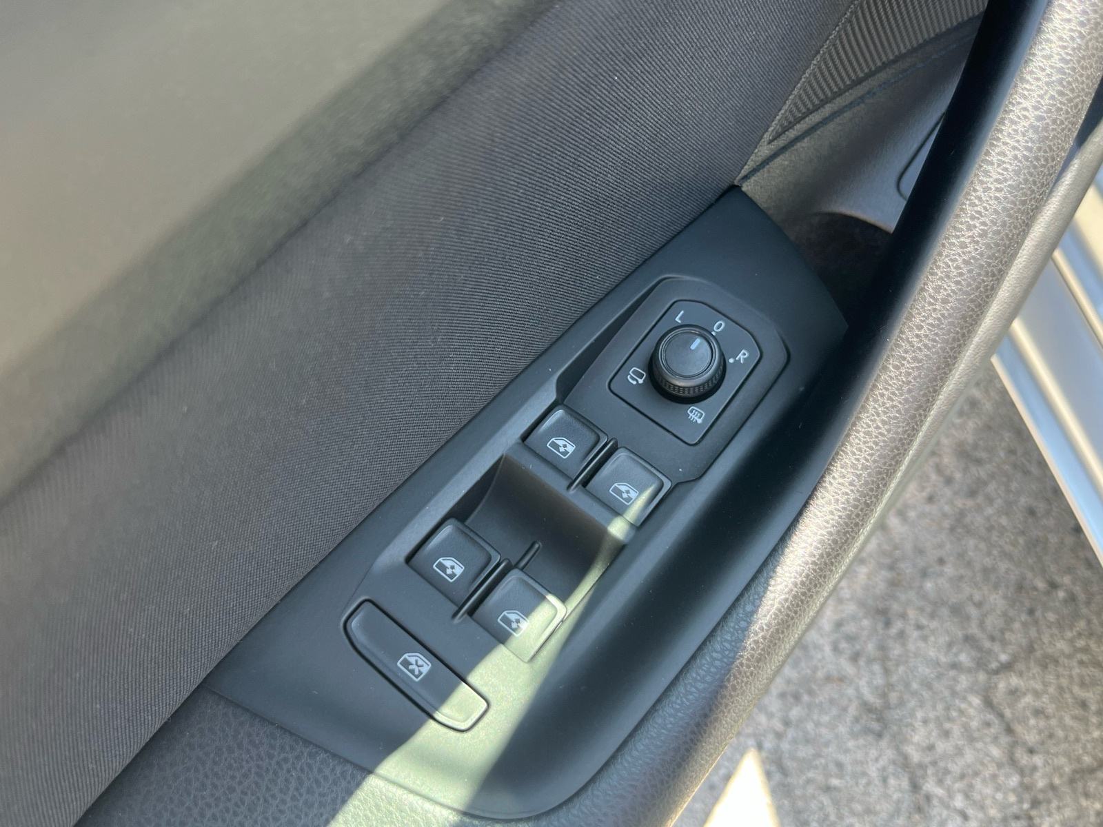 VW Passat 2,0 TDI 150 KS DSG F-1 NAVI,LED 1.VL Jamstvo 1G, fotografija 12