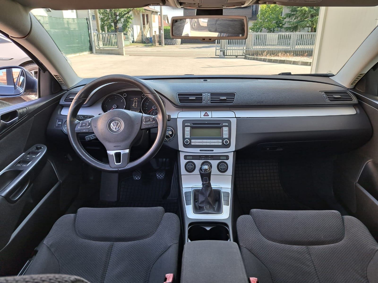 VW Passat 2,0 TDI 2009g 266tkm..Povoljno, fotografija 9