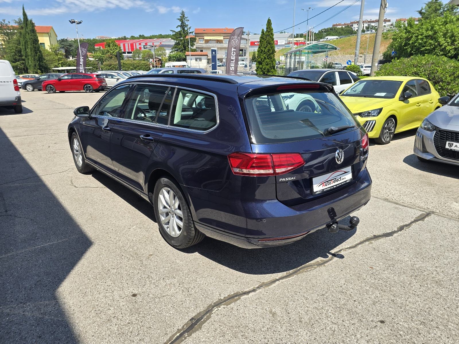VW Passat 2.0 TDI - 2016 - 120000km - SERVISNA - GARANCIJA - REG1GOD, fotografija 6