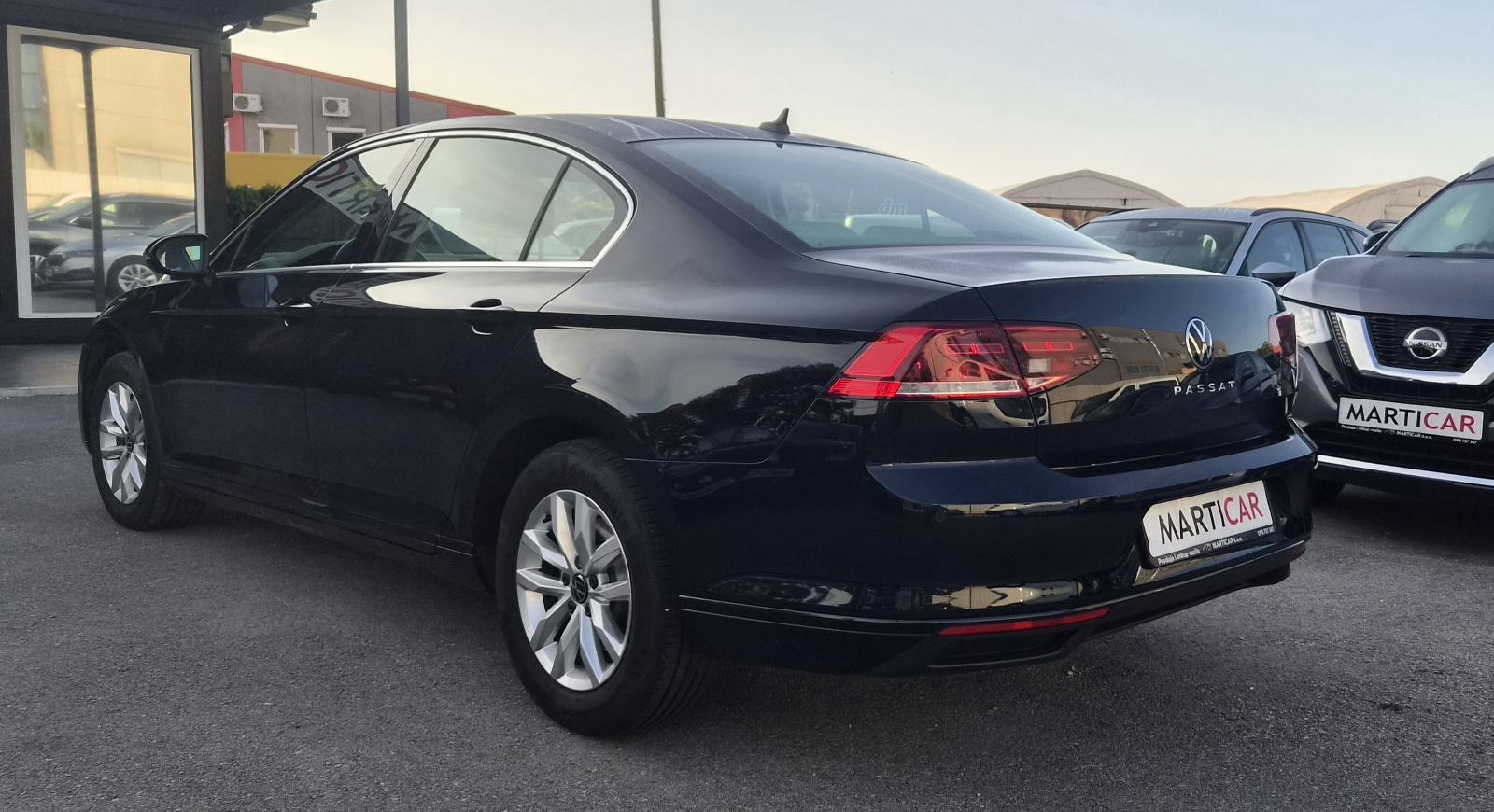 VW Passat 2,0 TDI 2022 god.SAMO 60 TKM 110 KW DSG HR VOZILO U PDV-u, fotografija 13