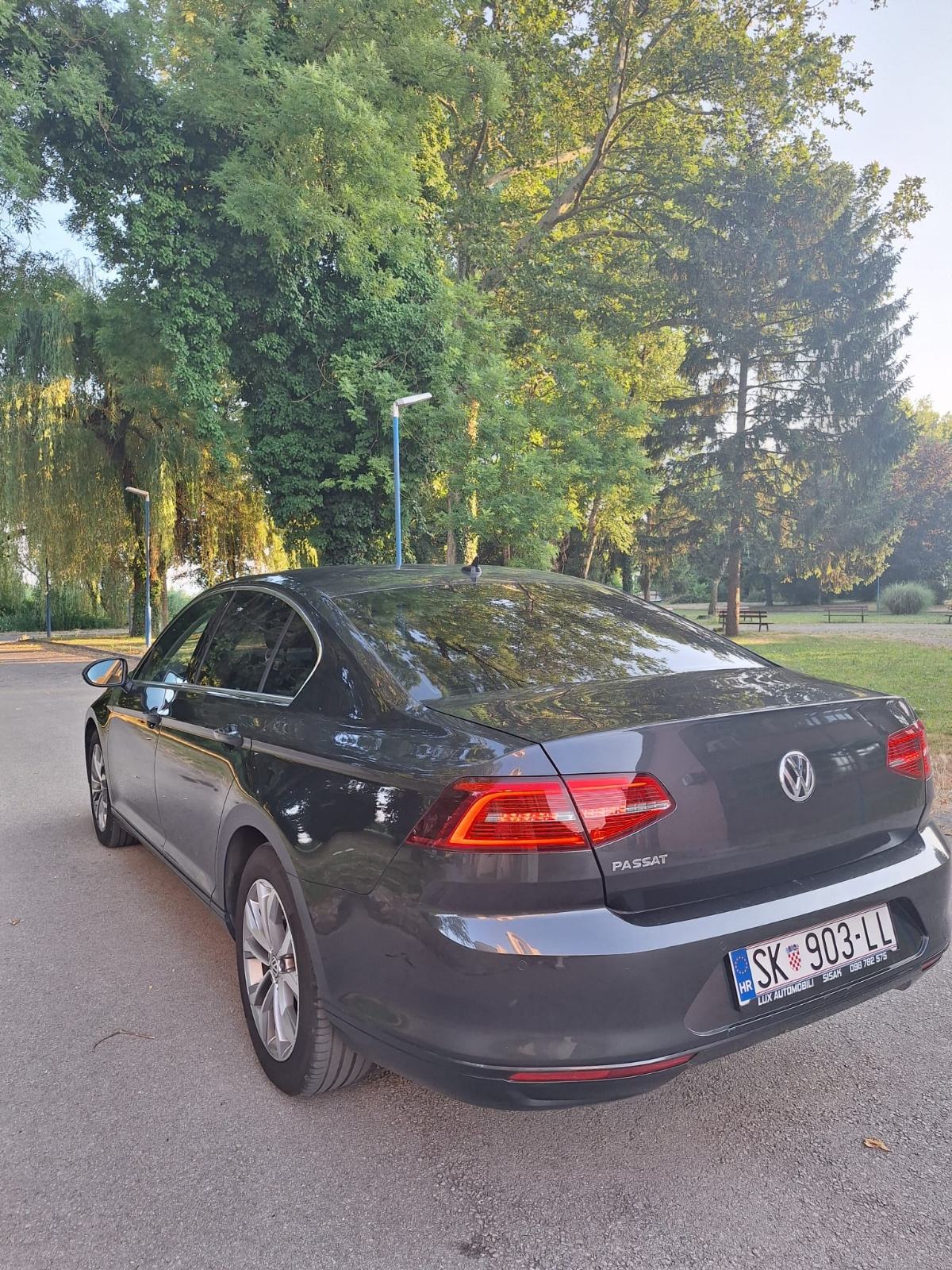 VW Passat 2,0 TDI DSG HR auto, fotografija 14
