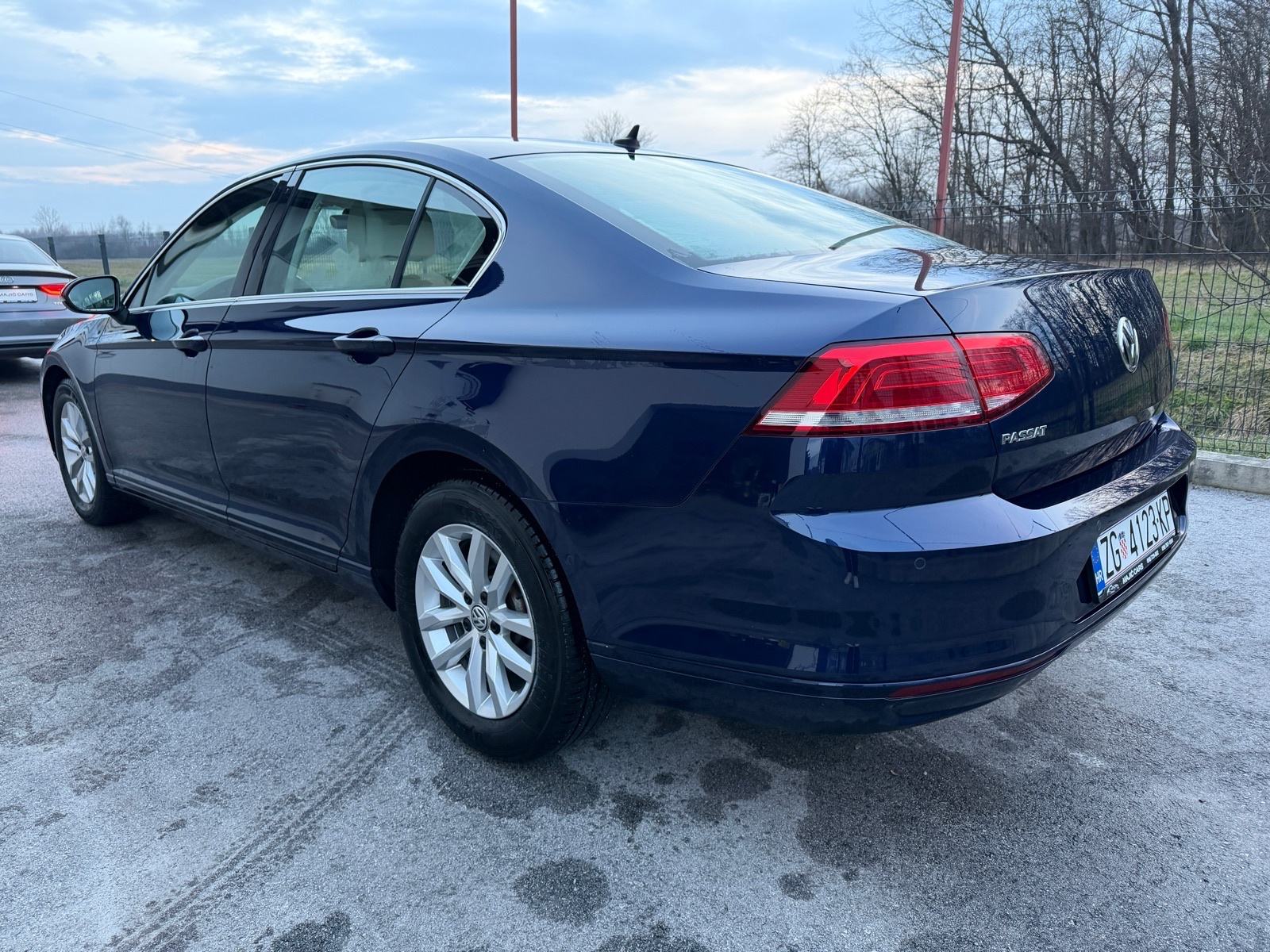 VW Passat 2,0 TDI ⭐️DSG, fotografija 9