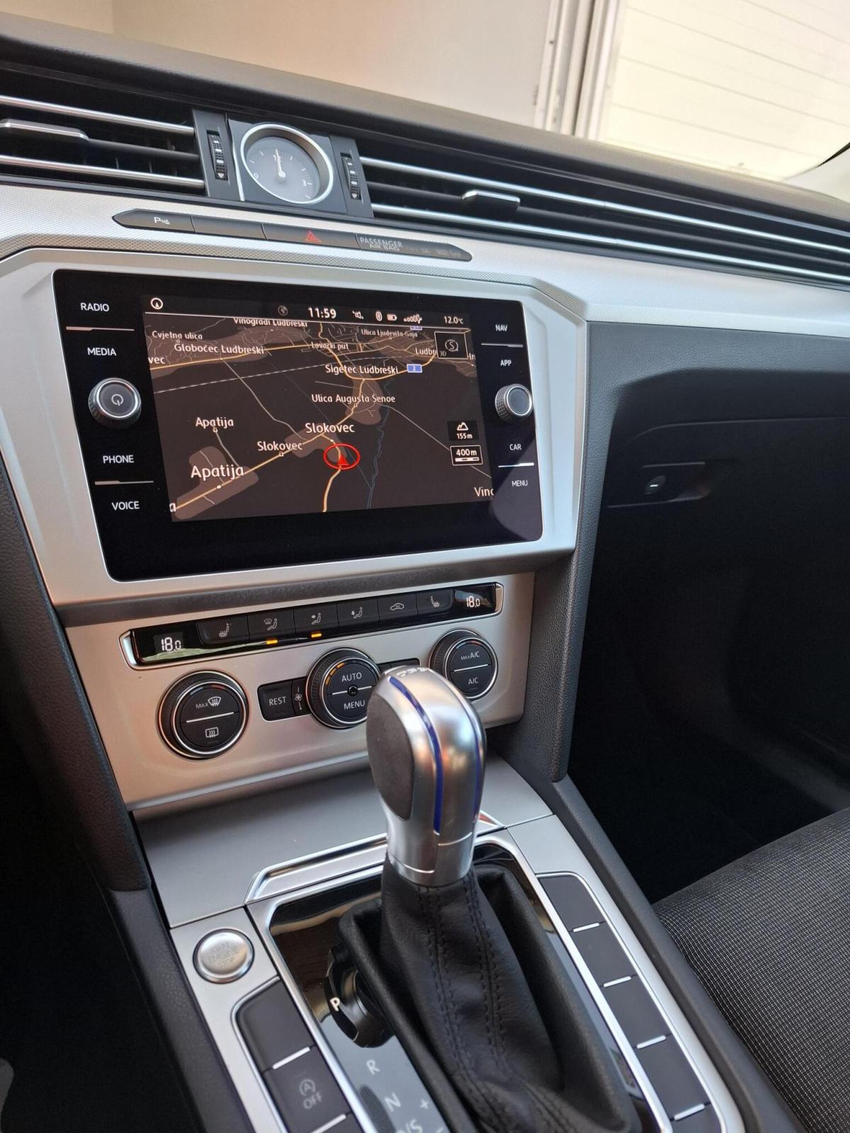 VW Passat 2,0 TDI BMT Connect, DSG 7, 2018.g., drugi vl. , reg. 07/27, fotografija 11