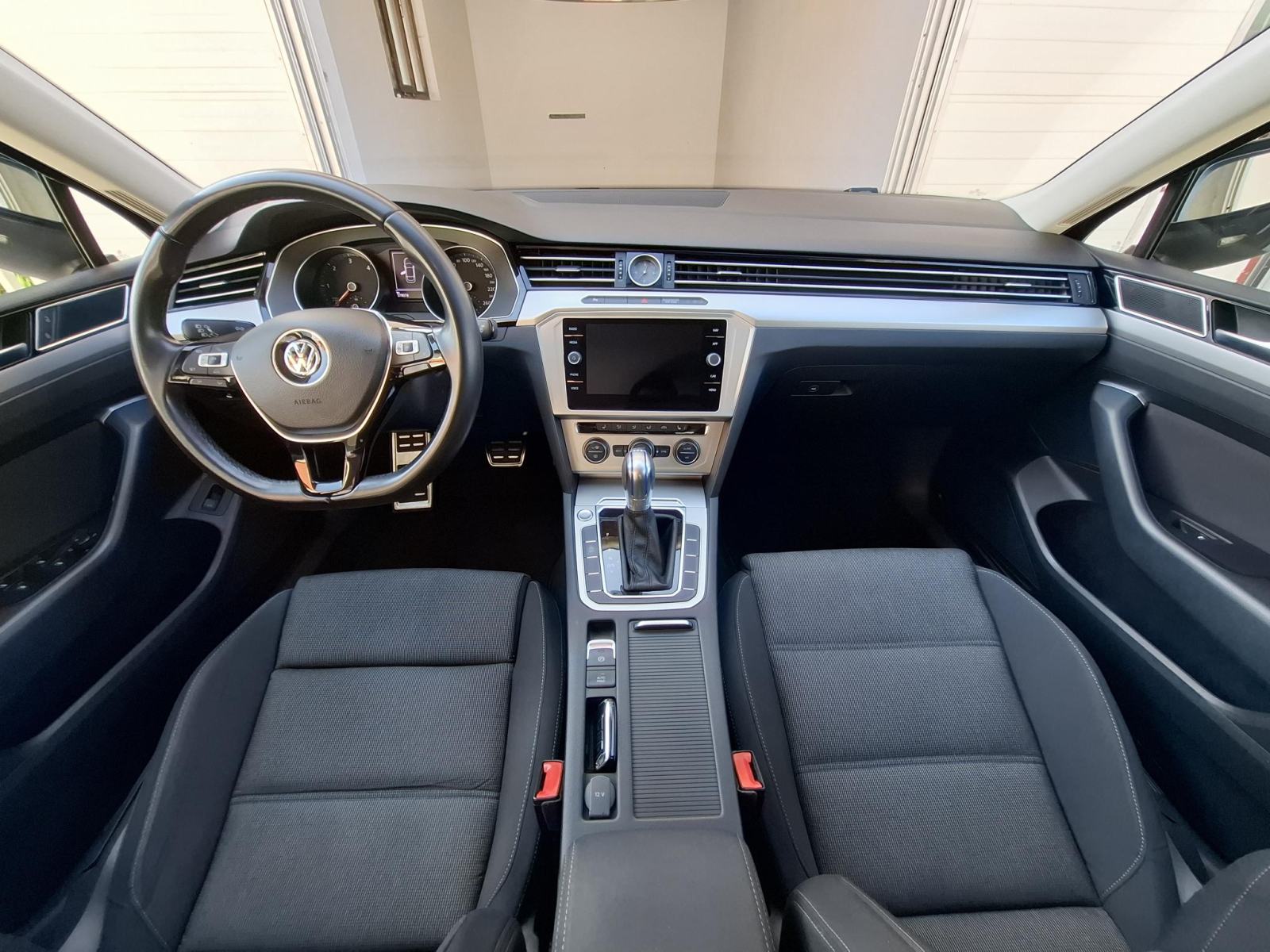 VW Passat 2,0 TDI BMT Connect, DSG 7, 2018.g., drugi vl. , reg. 07/27, fotografija 9