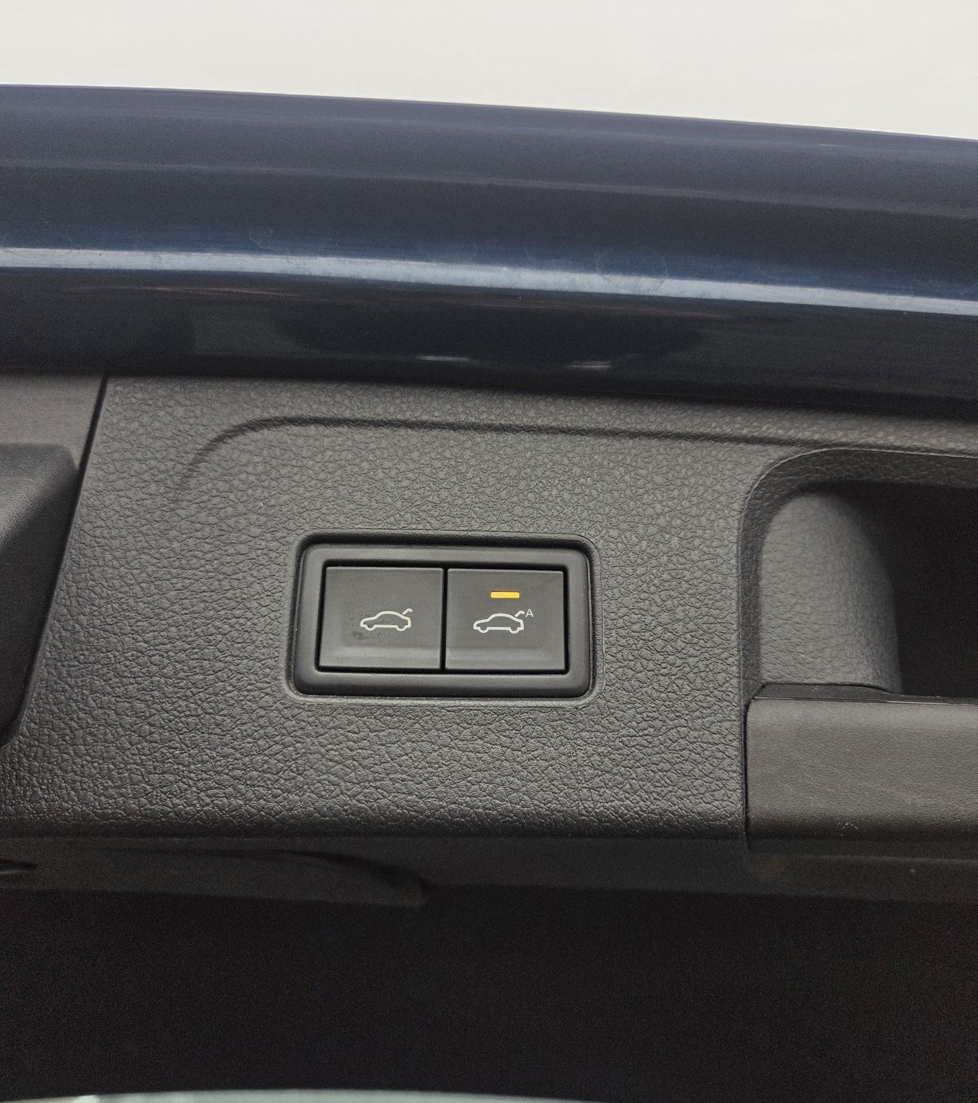 VW Passat 2,0 TDI automatik, fotografija 10
