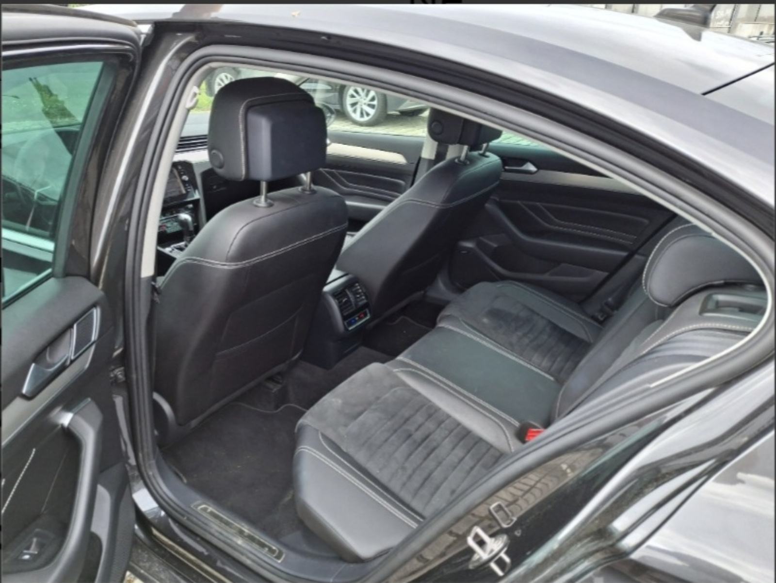 VW Passat 2,0 TDI aut. Highline-Elegance Hr Vozilo 2022, fotografija 7