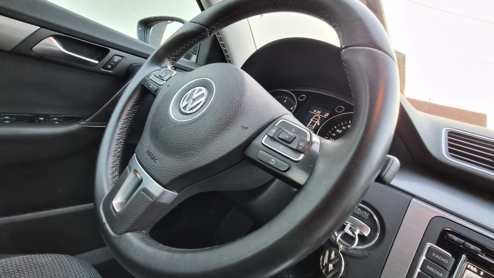 VW Passat 2,0 TDI BMT automatik - 1. VLASNIK - NIJE UVOZ - SERVISNA -, fotografija 16