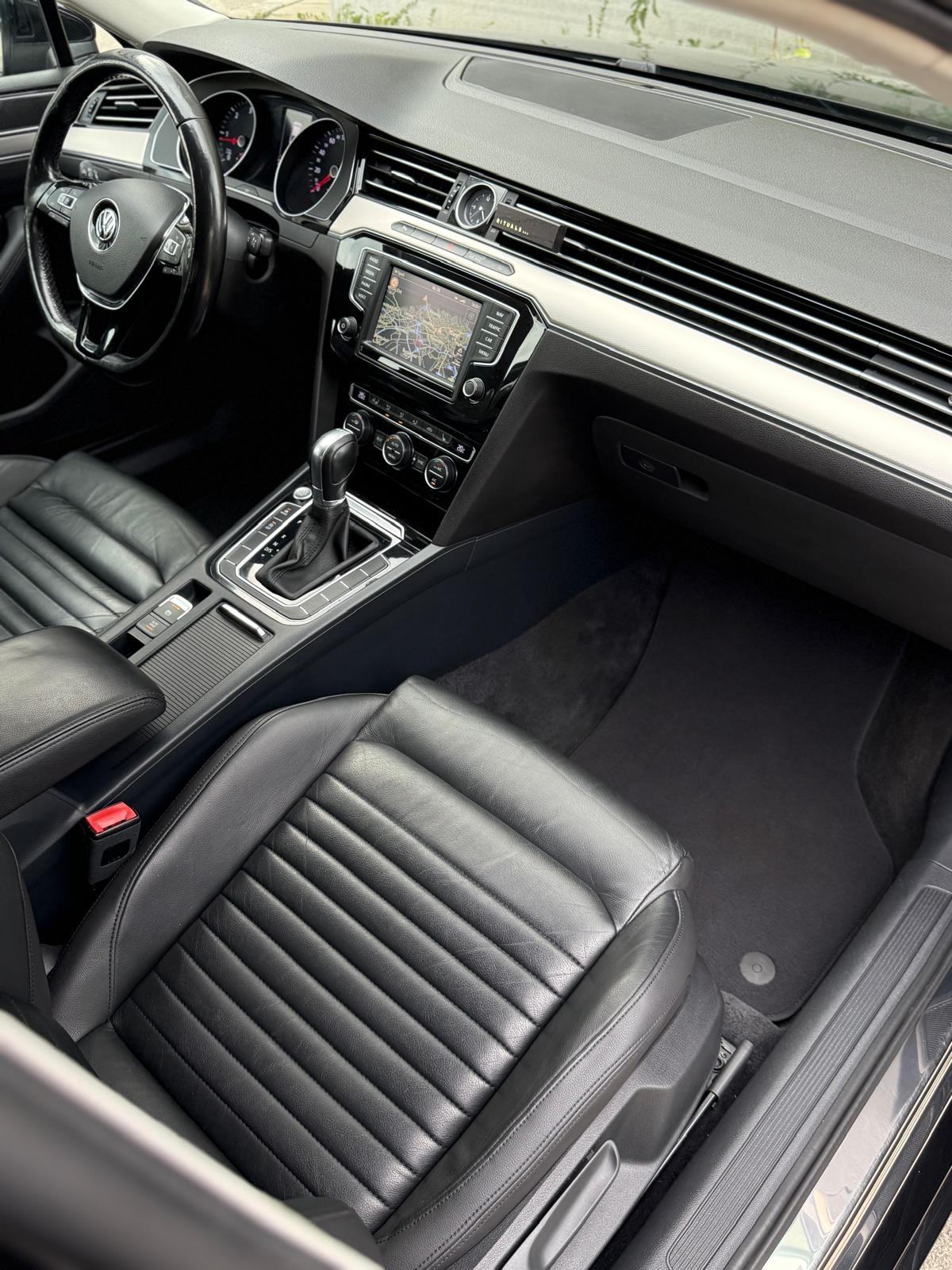 VW Passat 2,0 TDI BMT DSG /AUTOMATIK/HIGHLINE/KOŽA/XENON/, fotografija 6