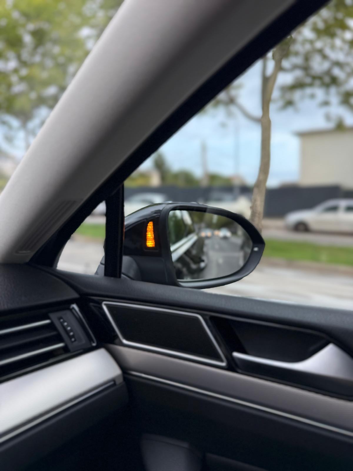 VW Passat 2,0 TDI BMT DSG /AUTOMATIK/HIGHLINE/KOŽA/XENON/, fotografija 9