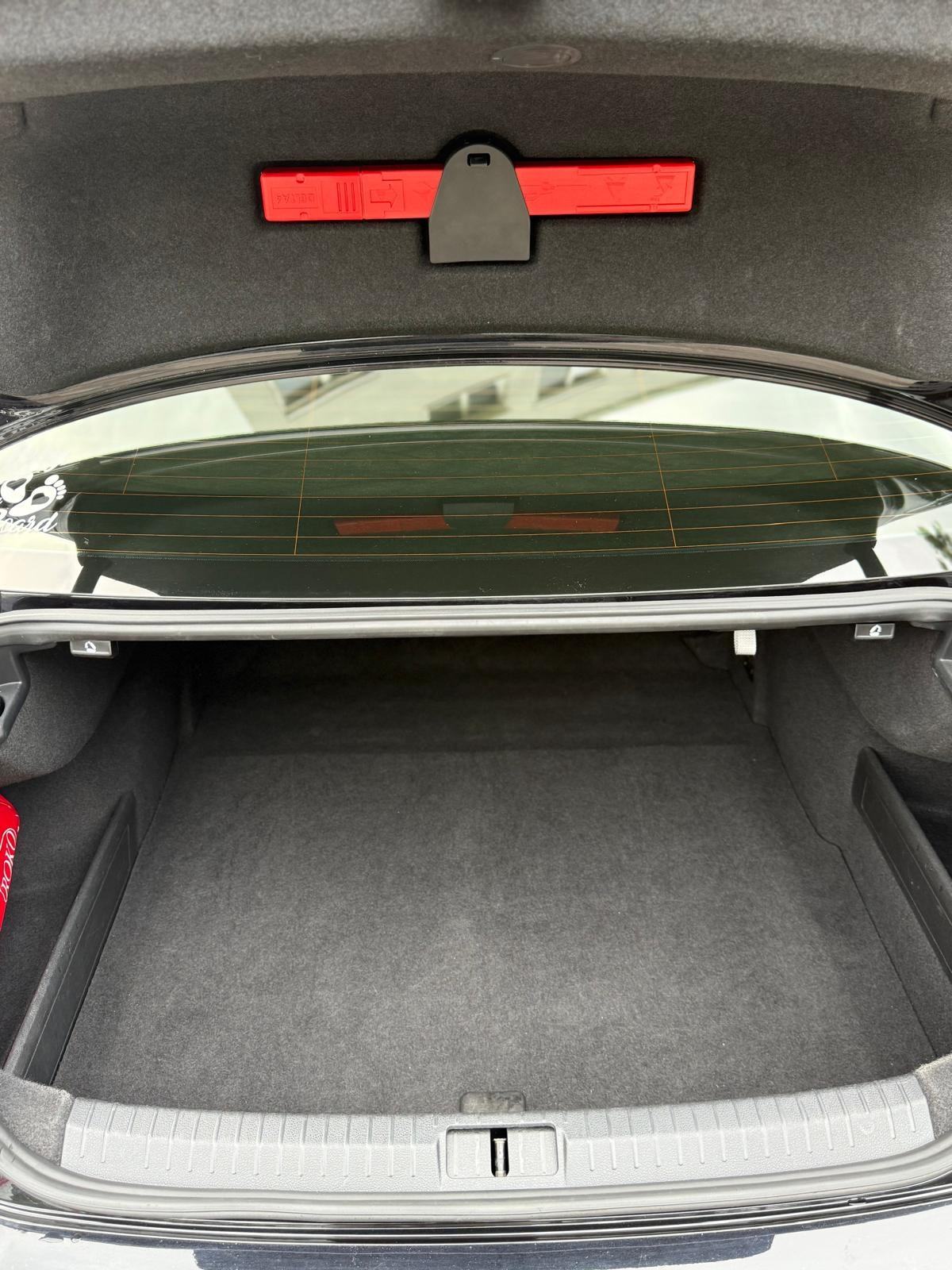 VW Passat 2,0 TDI BMT DSG /AUTOMATIK/HIGHLINE/KOŽA/XENON/, fotografija 8
