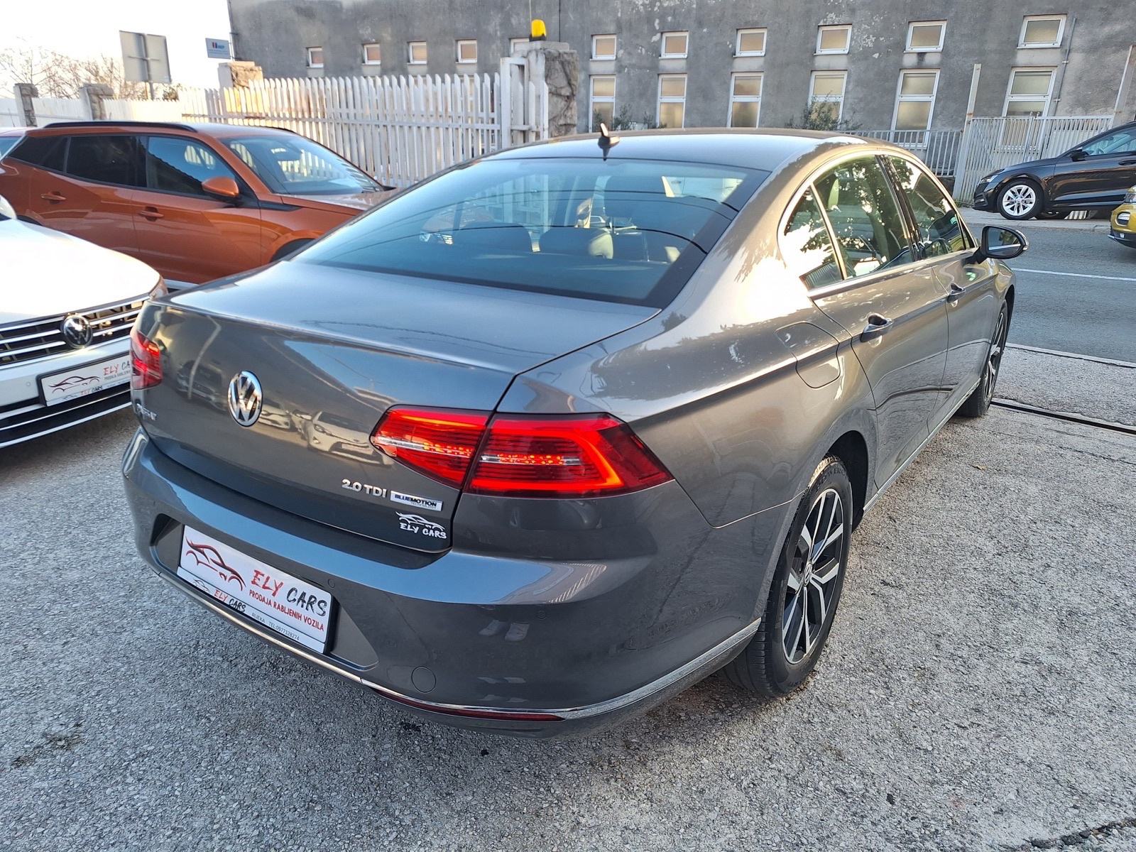 VW Passat 2,0 TDI DSG automatik/VIRTUAL/NAVI.LED/P.KAMERA (u pdv), fotografija 5