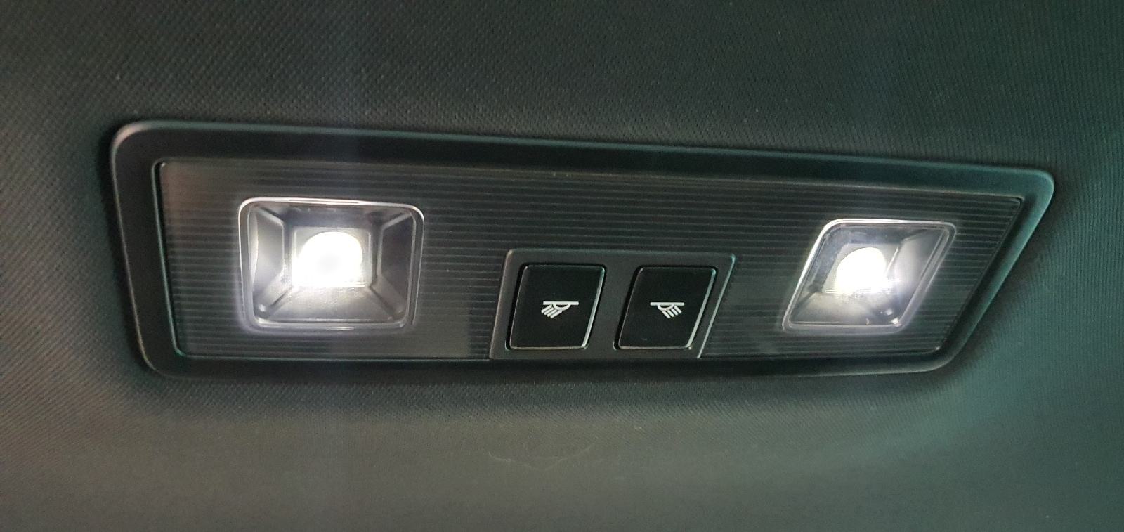 VW Passat 2,0 TDI BMT DSG automatik, fotografija 9