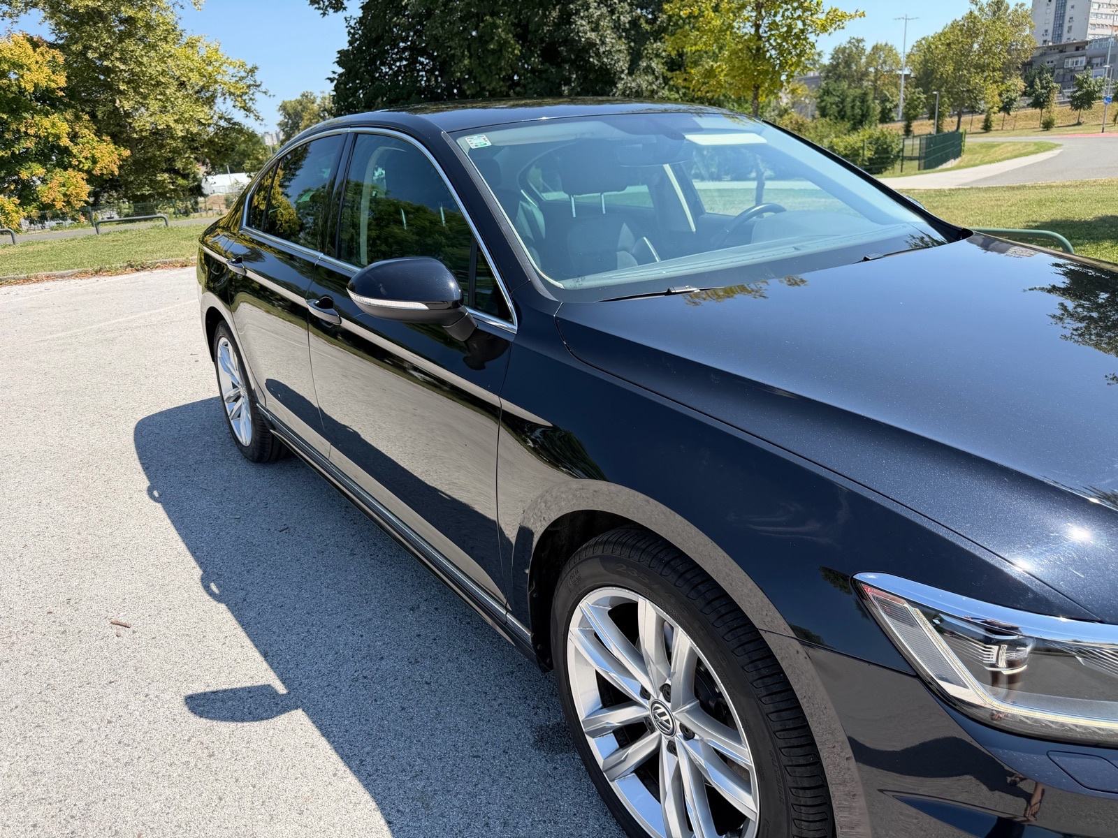 VW Passat 2,0 TDI BMT DSG automatik, fotografija 4