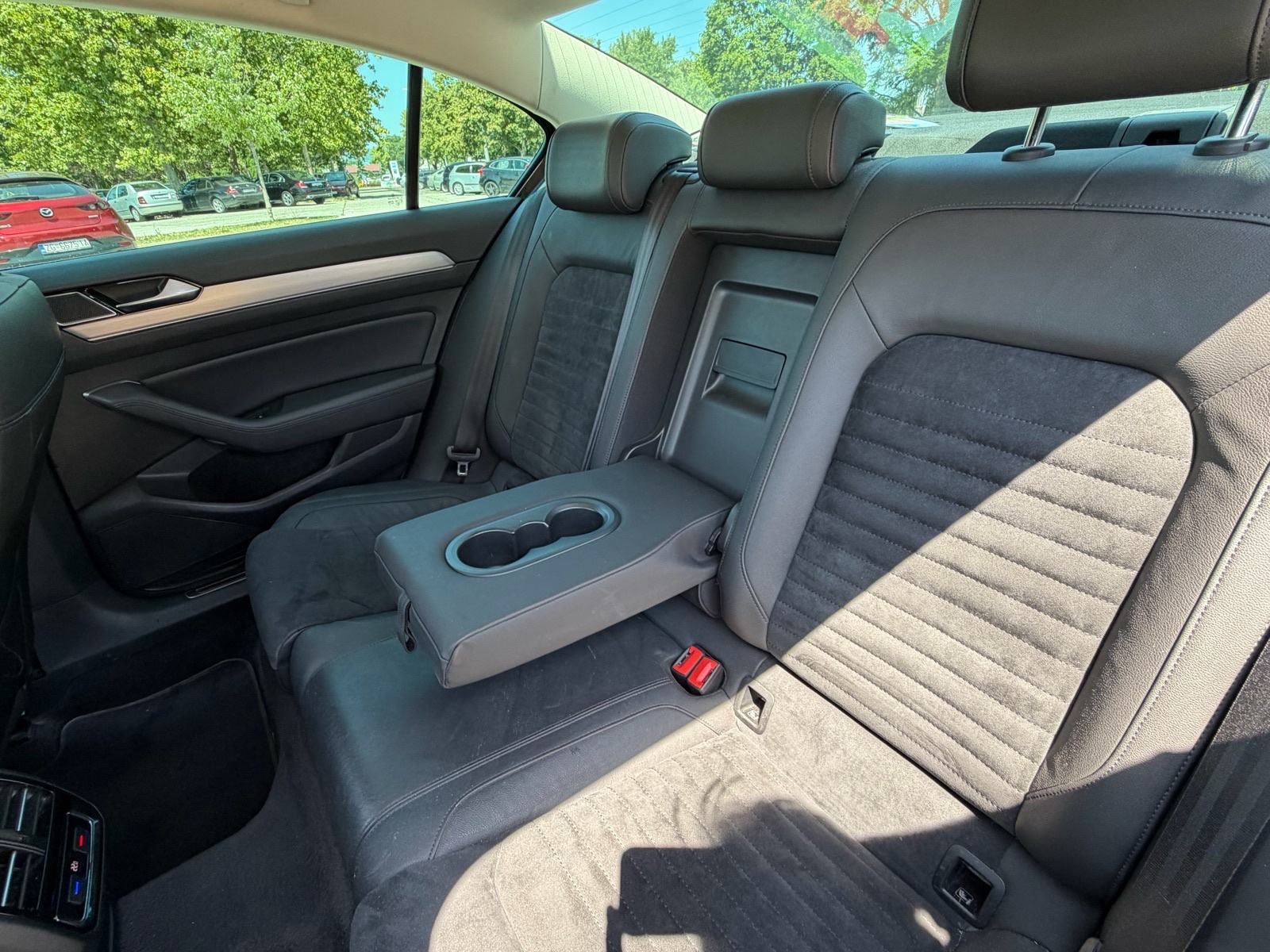 VW Passat 2,0 TDI BMT DSG automatik, fotografija 9