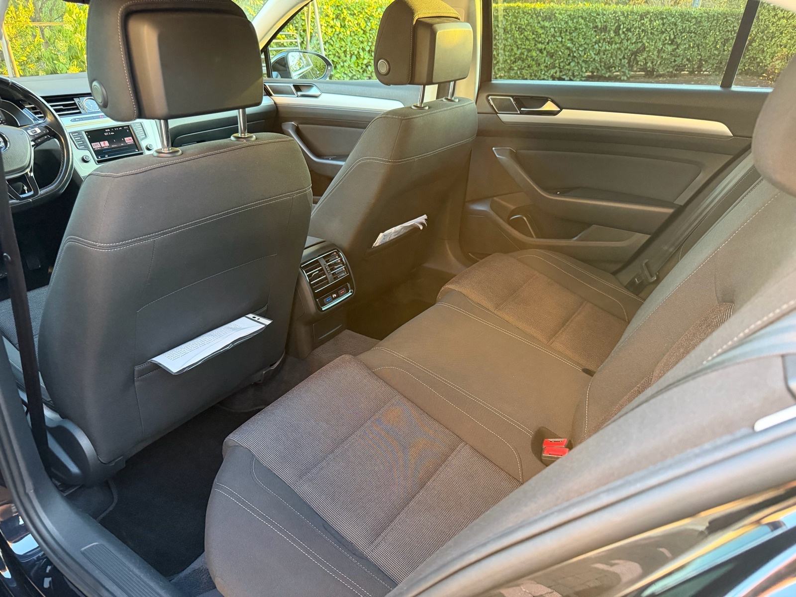 VW Passat 2,0 TDI BMT DSG automatik, fotografija 9