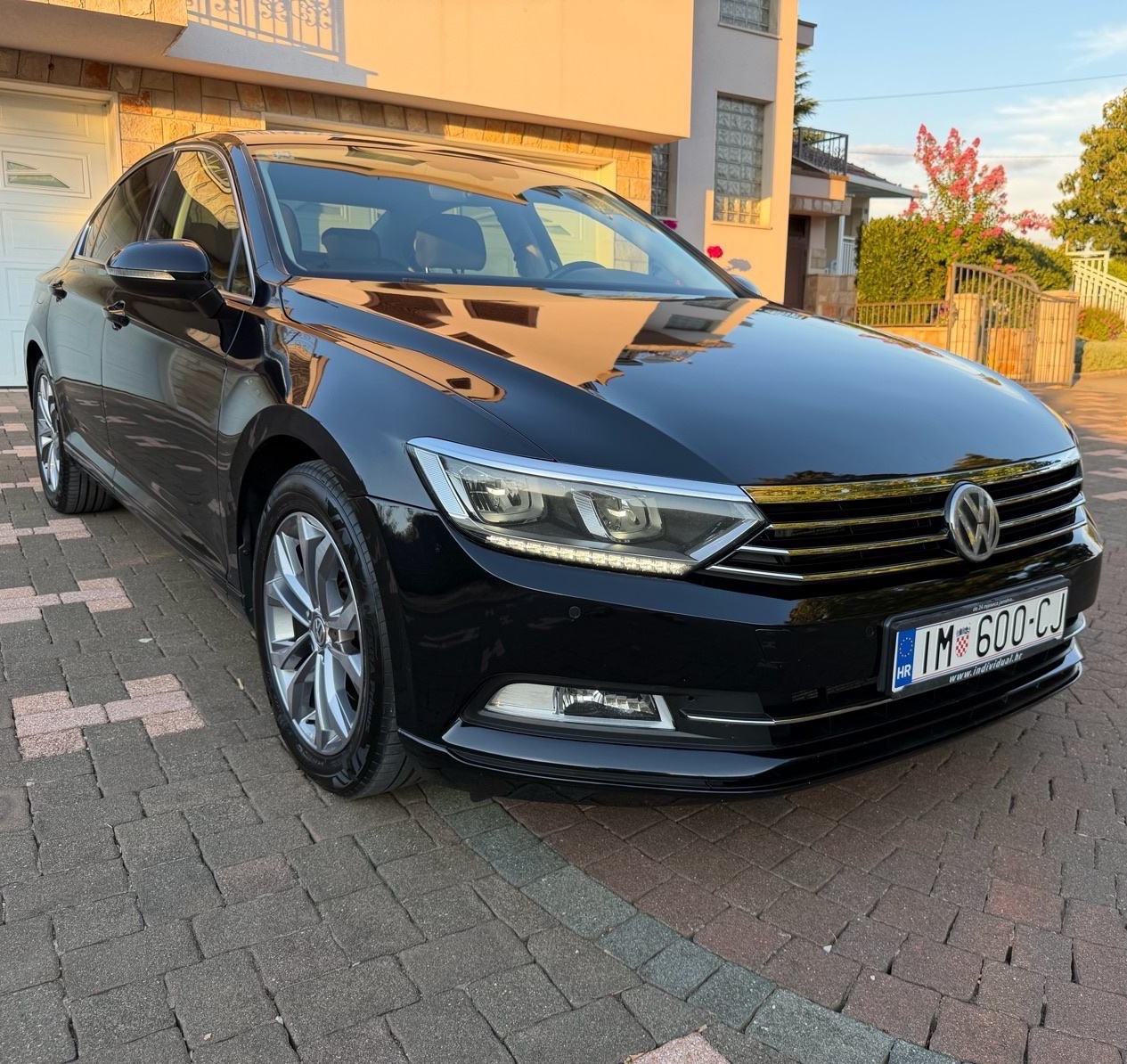 VW Passat 2,0 TDI BMT DSG automatik, fotografija 3