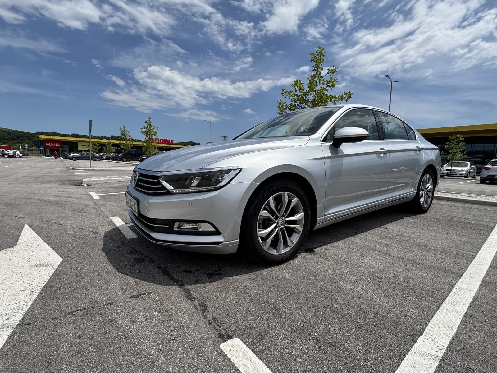 VW Passat 2,0 TDI BMT DSG, CONNECT, HR AUTO, fotografija 4