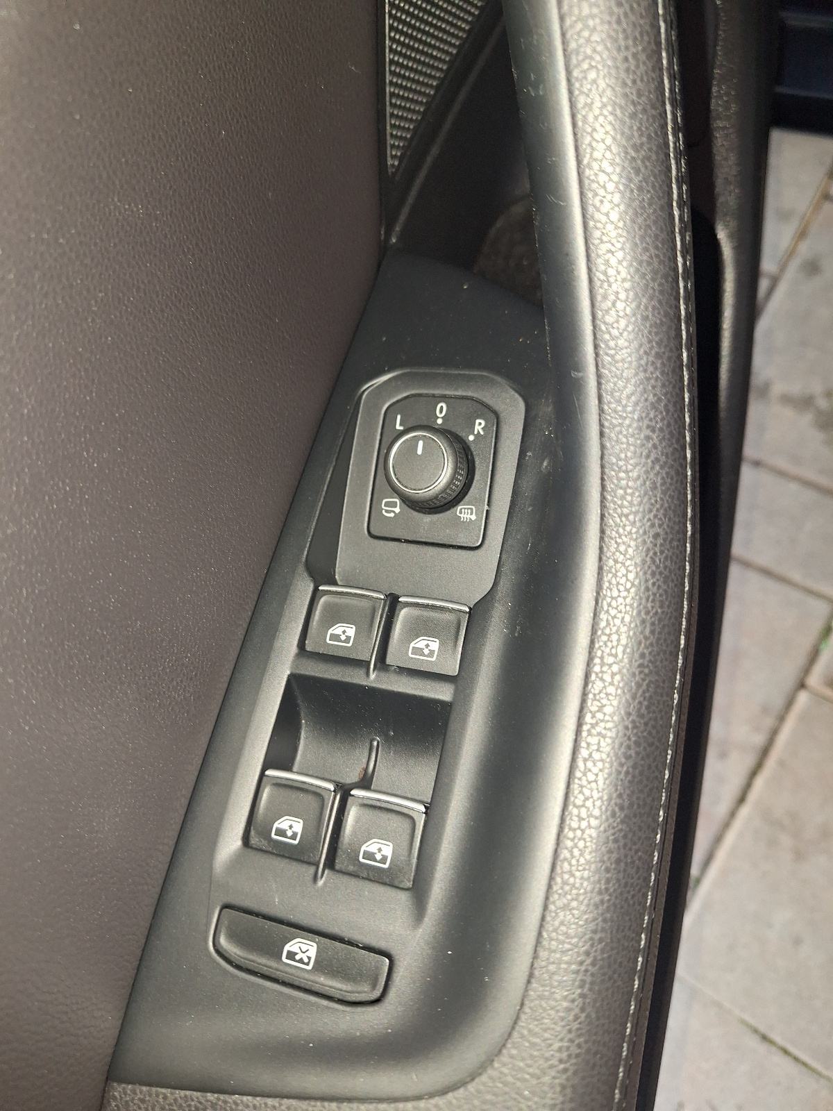 VW Passat 2,0 TDI BMT DSG HIGHLINE //2015//Registriran, fotografija 12