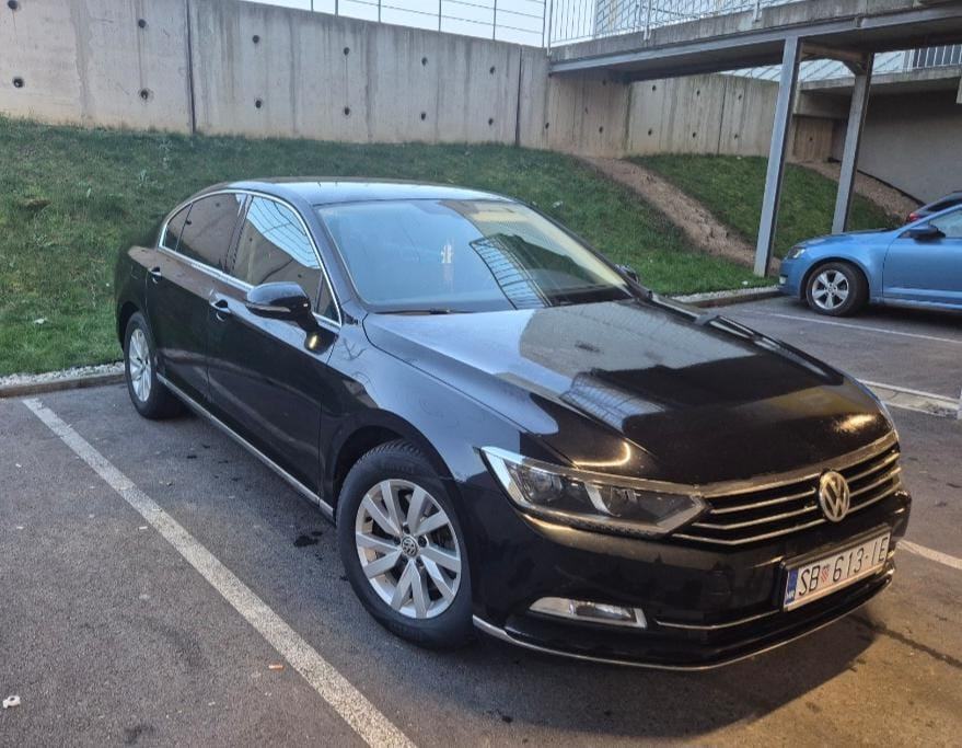 VW Passat 2,0 TDI BMT DSG HIGHLINE, fotografija 2