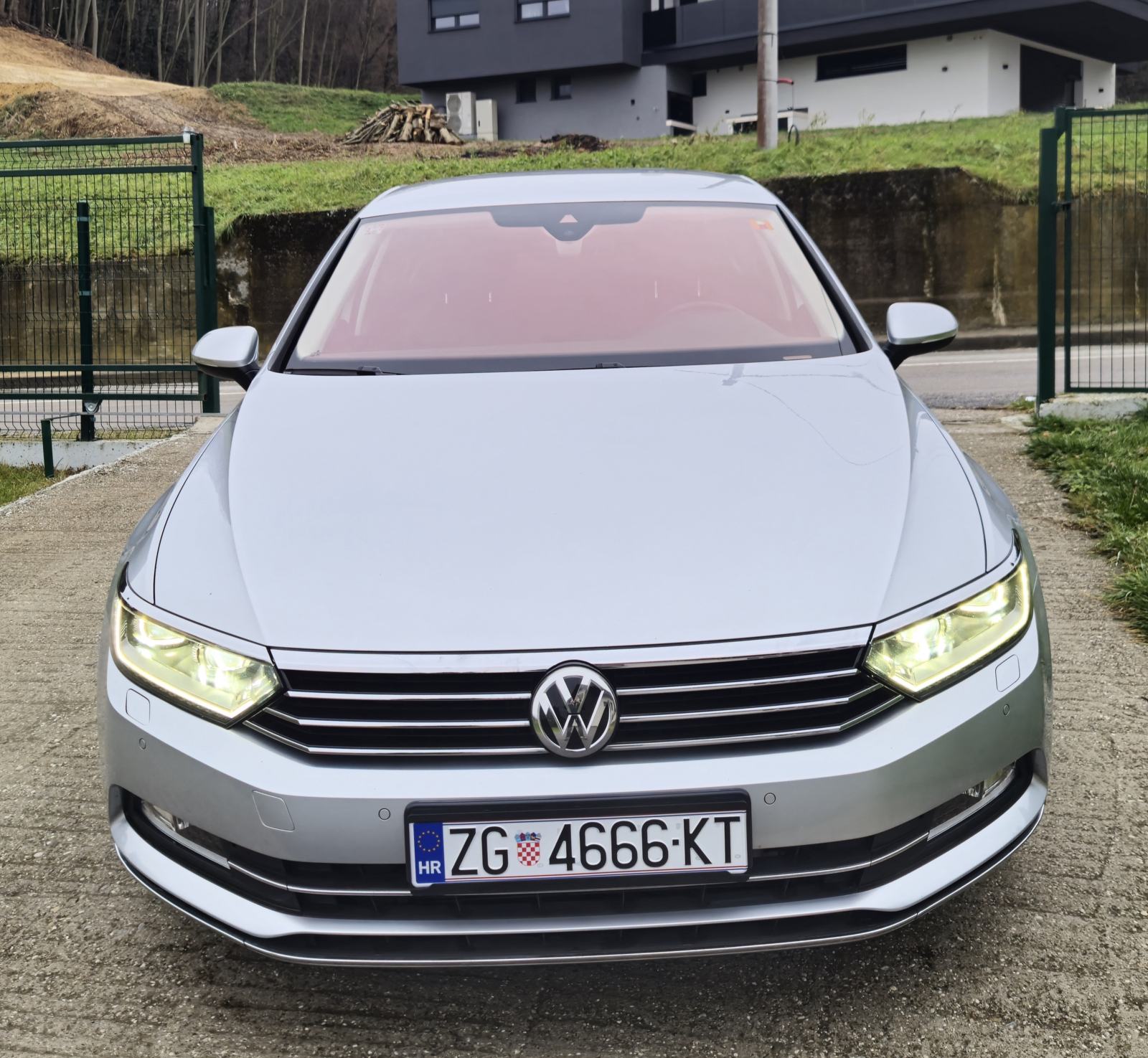 VW Passat 2,0 TDI BMT DSG HIGHLINE, VELIKI SERVIS ,140 KW, fotografija 6