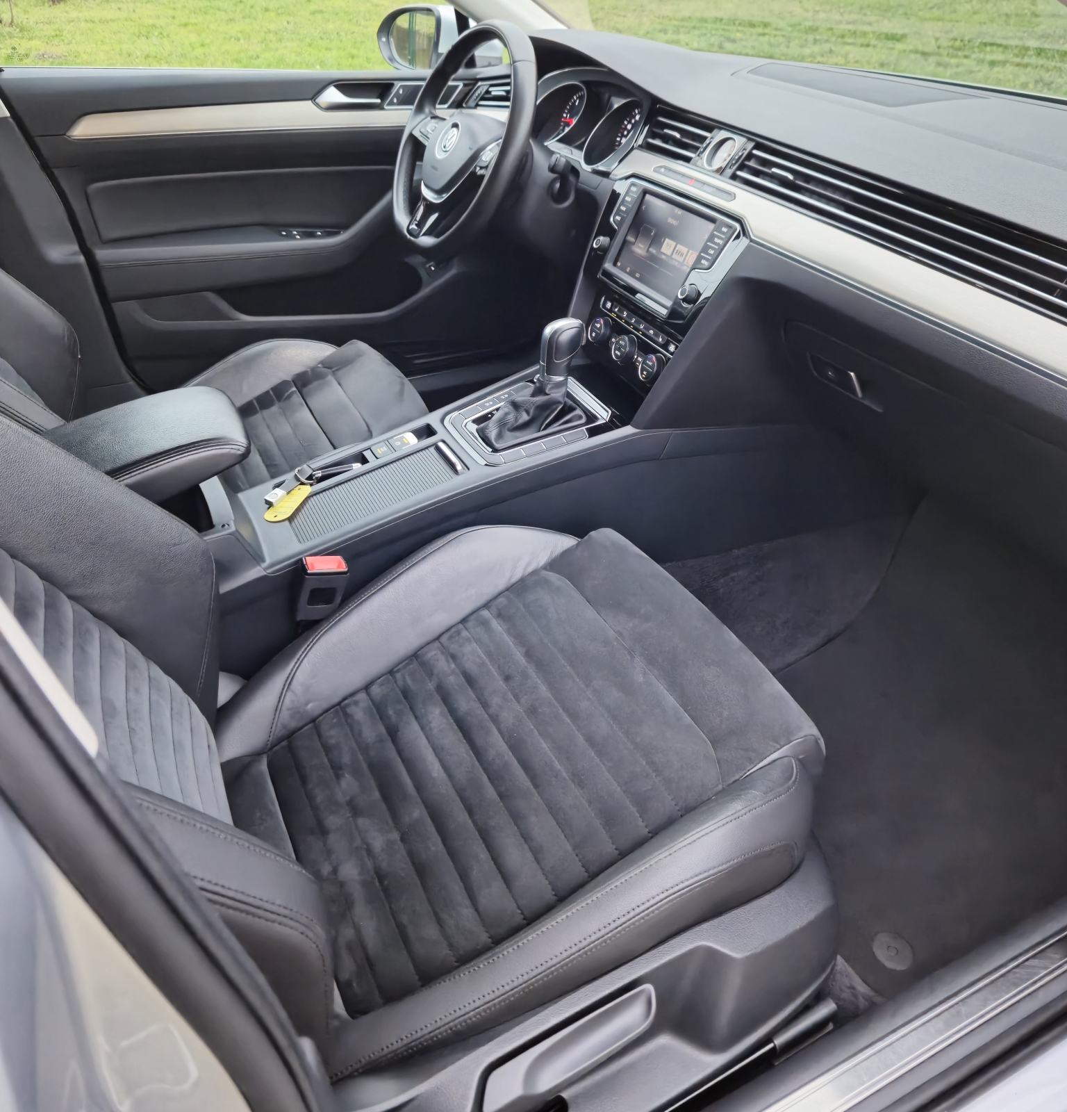 VW Passat 2,0 TDI BMT DSG HIGHLINE, VELIKI SERVIS ,140 KW, fotografija 10