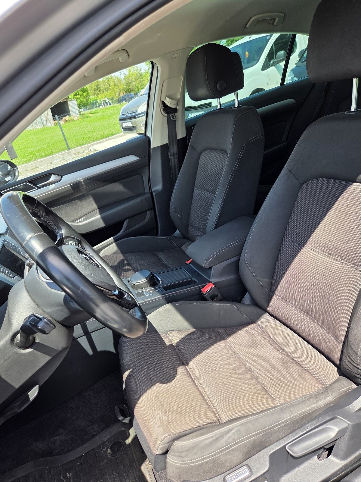 VW Passat 2,0 TDI BMT DSG, fotografija 14